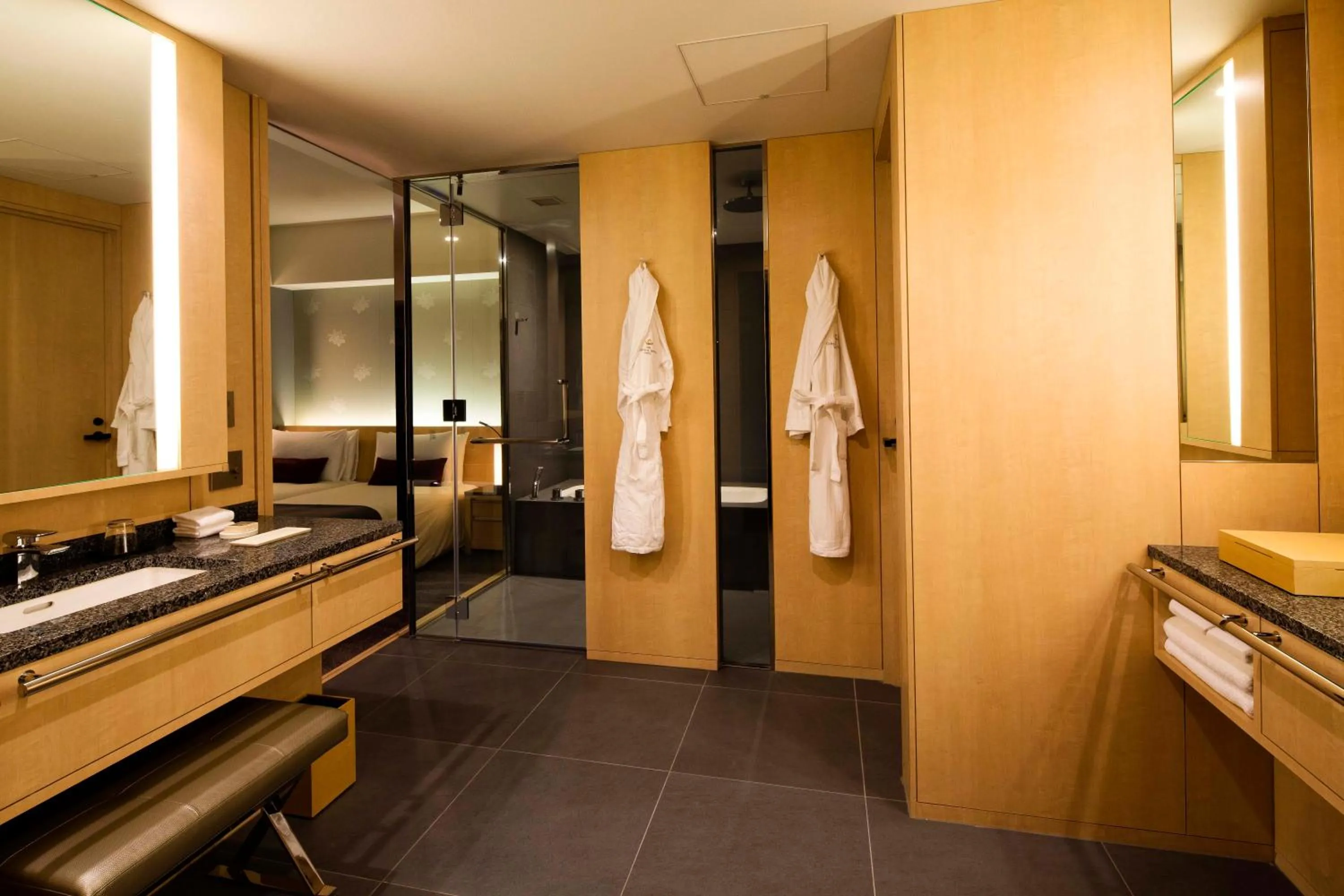 Bathroom in The Capitol Hotel Tokyu