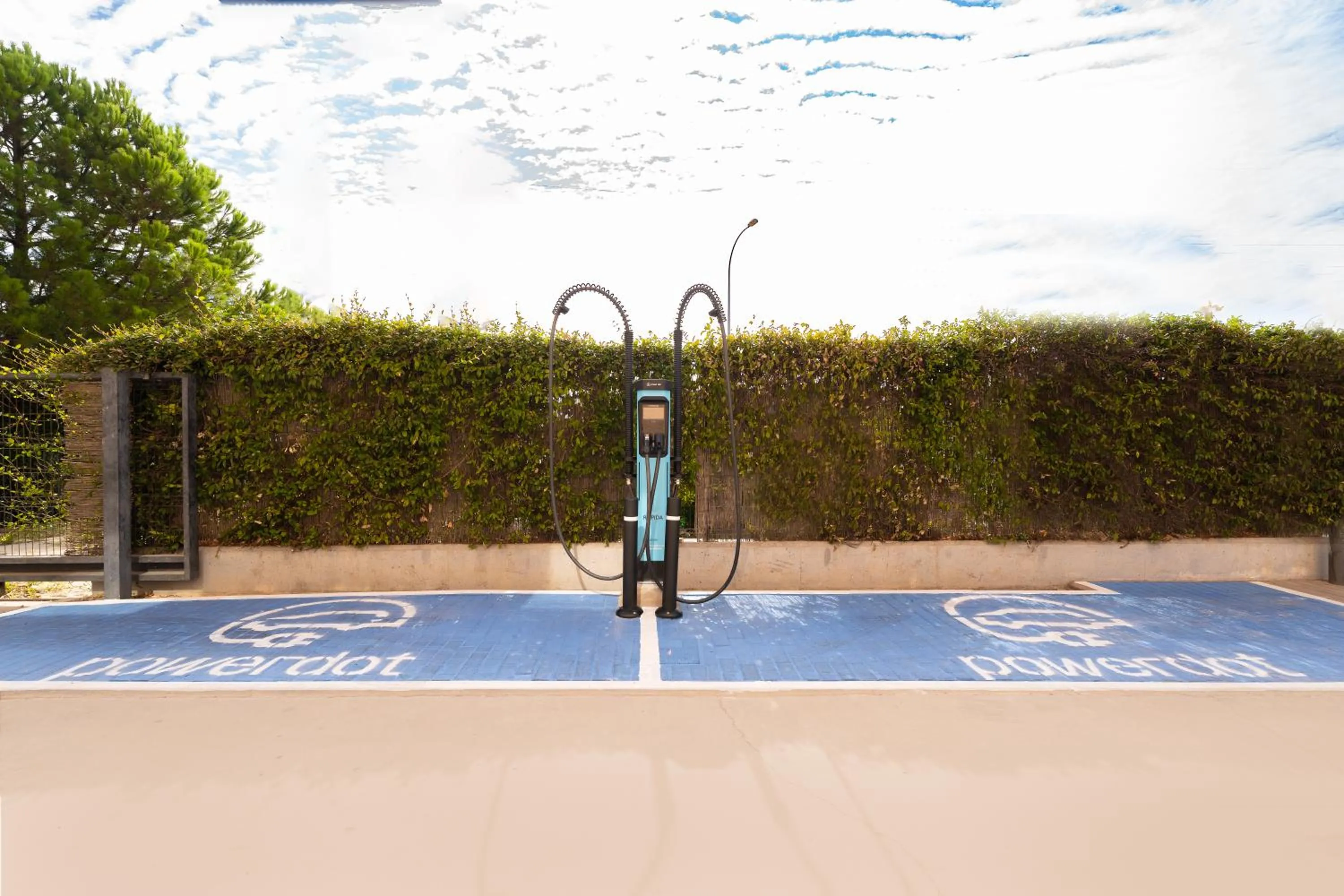 Parking in Ibis Madrid Alcorcon Tresaguas