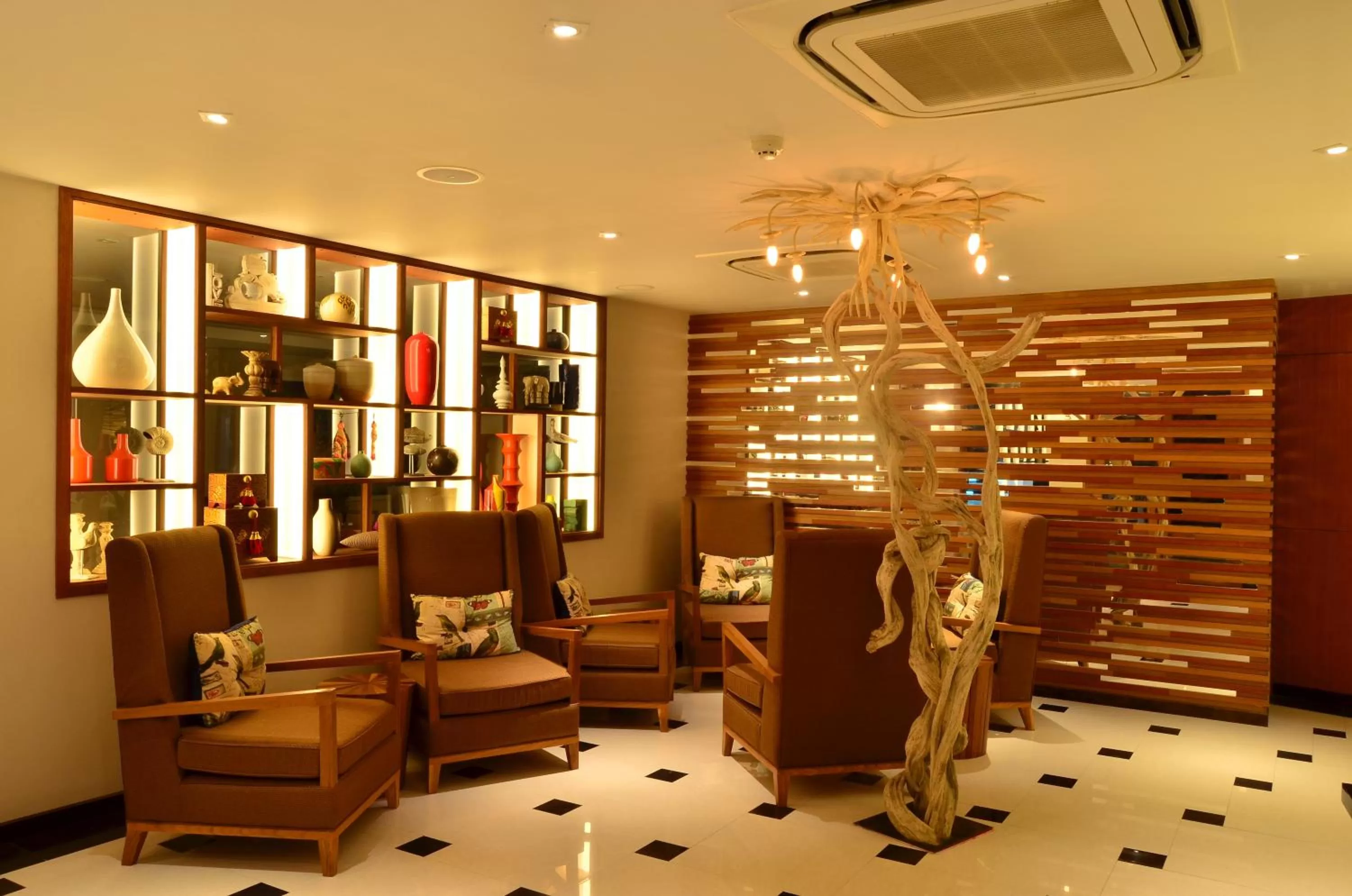 Lobby or reception in The Somerset Hotel