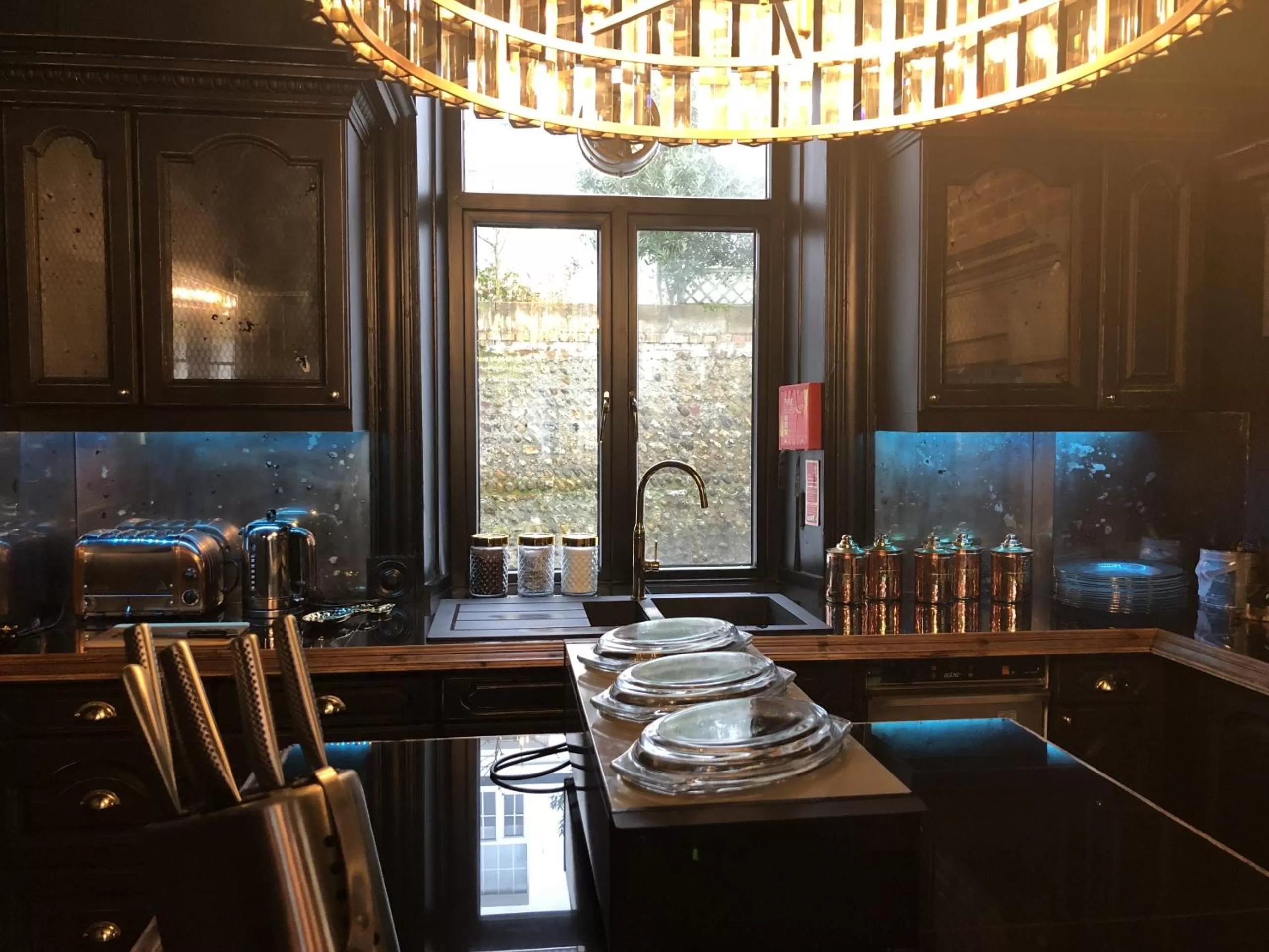 Kitchen or kitchenette in The Twenty One