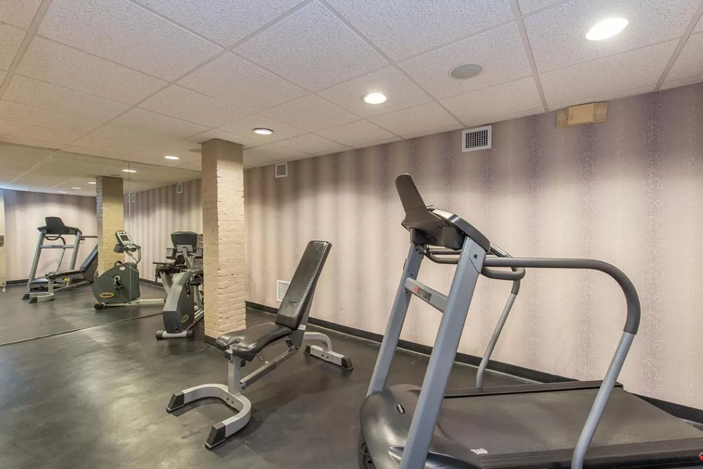 Fitness centre/facilities in The Centennial Hotel