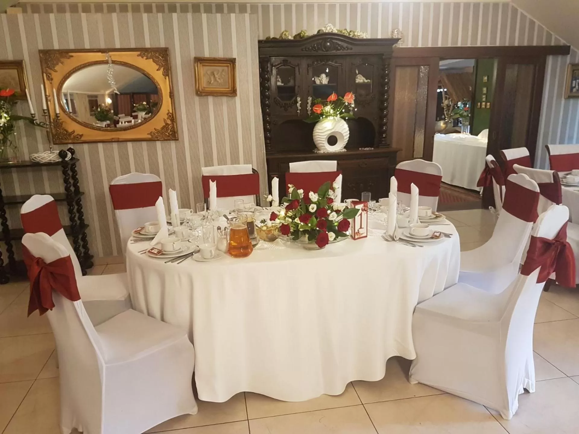 Banquet/Function facilities, Banquet Facilities in Centrum Ulan Spa