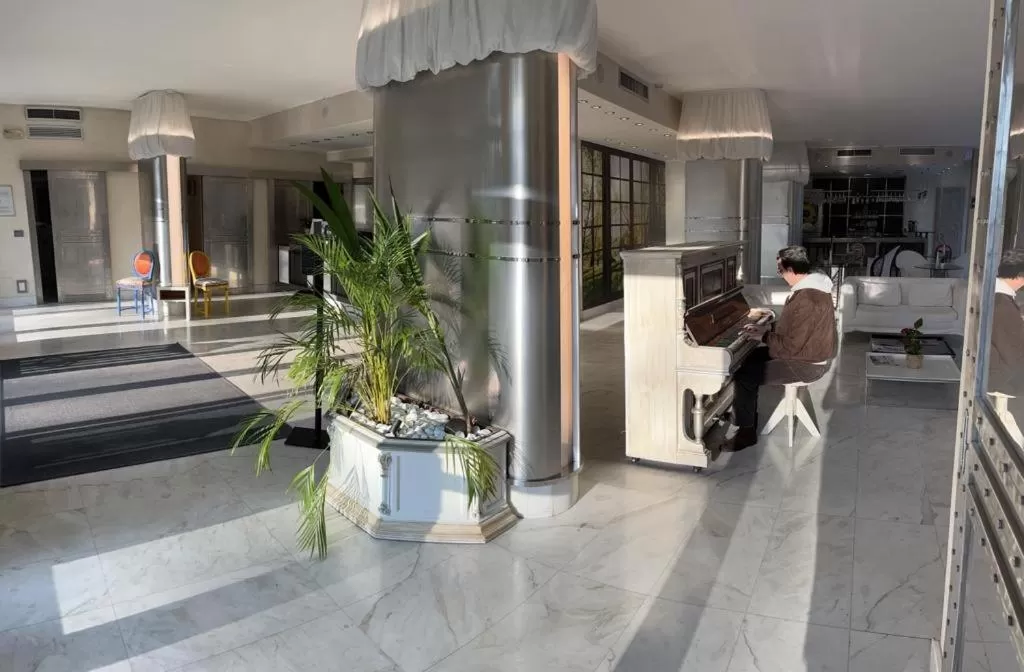 Lobby or reception in Hotel Sporting Brugherio