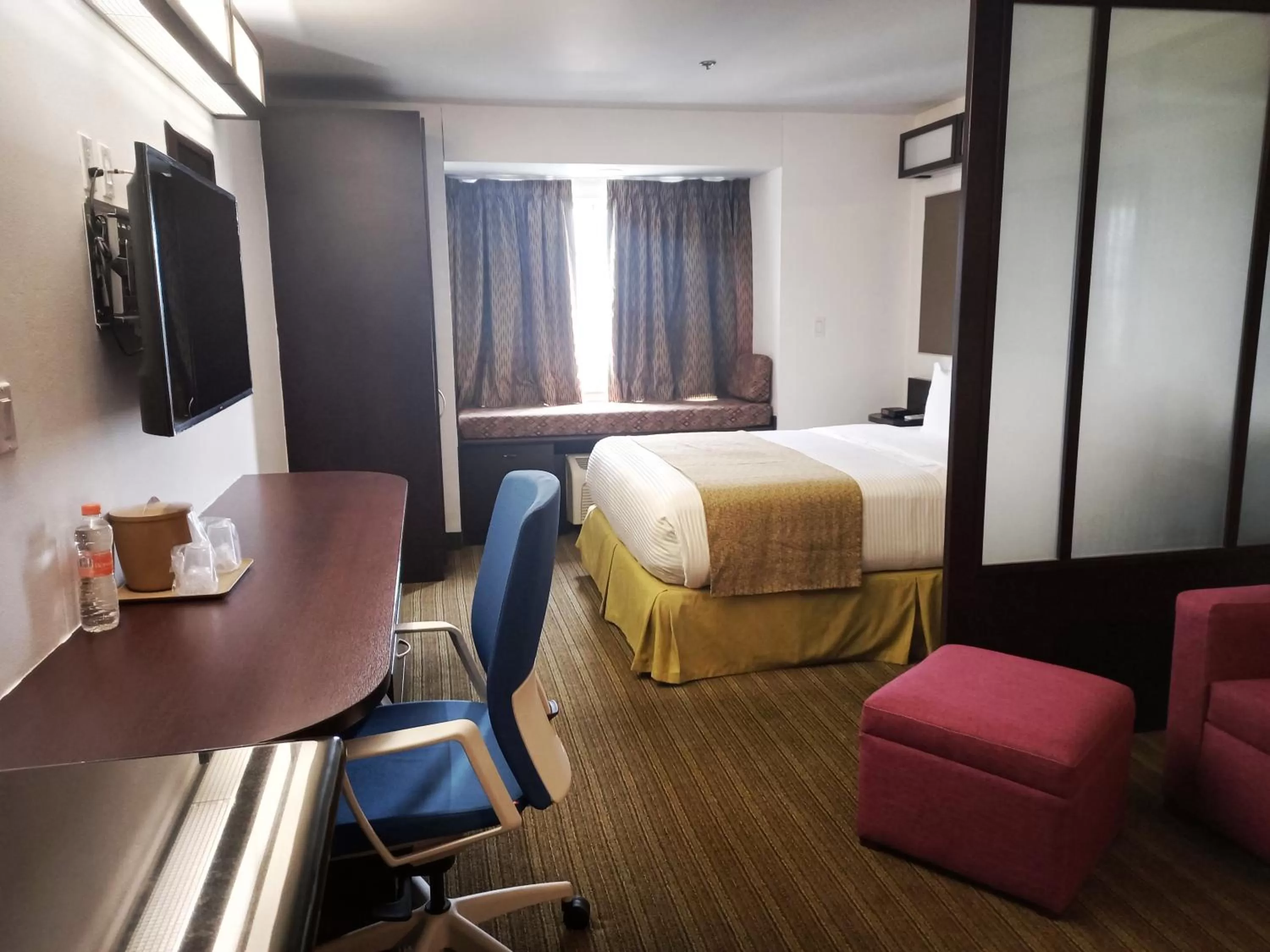 Bed in Microtel Inn and Suites by Wyndham Toluca