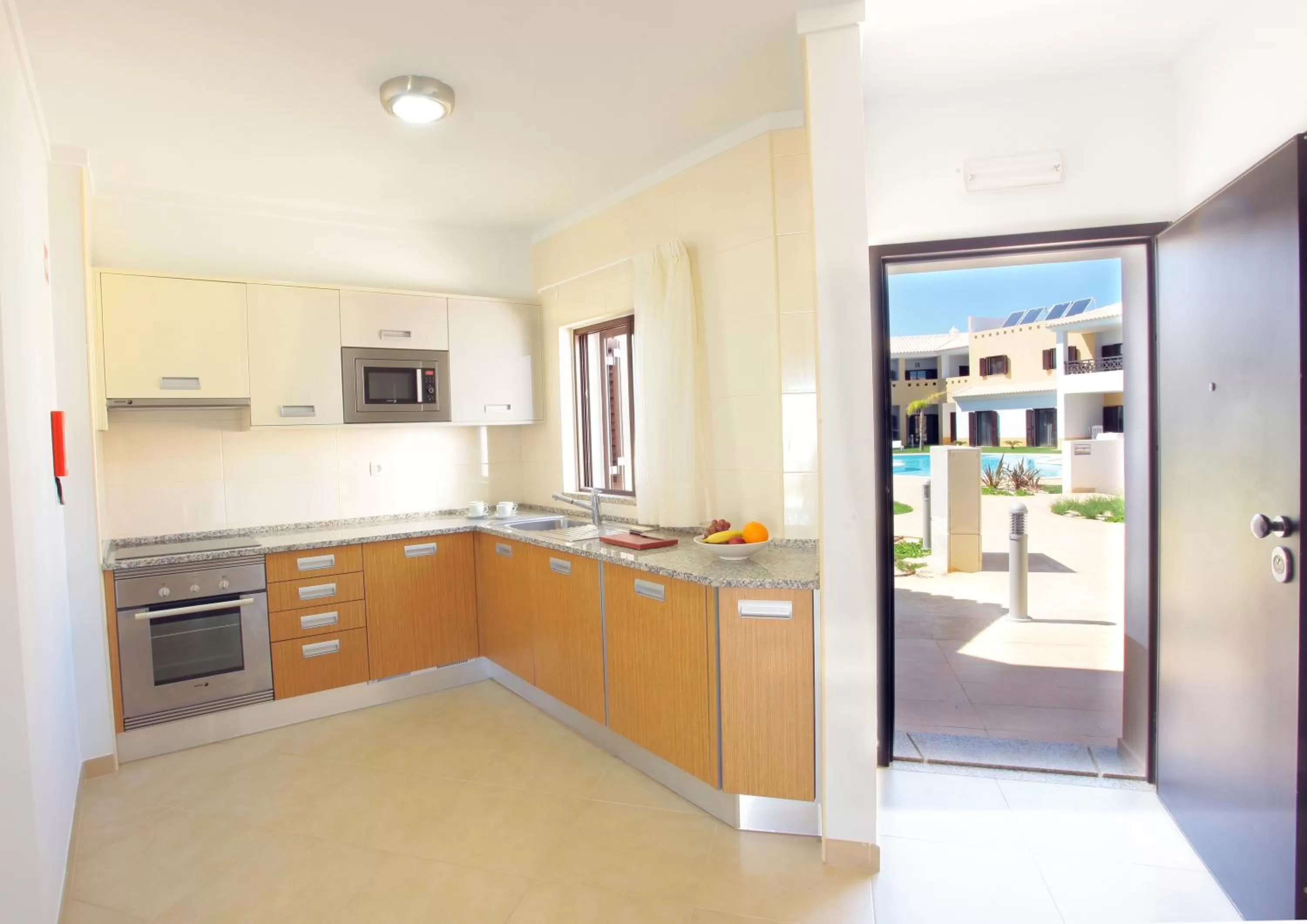 Kitchen or kitchenette in Sagres Time Apartamentos