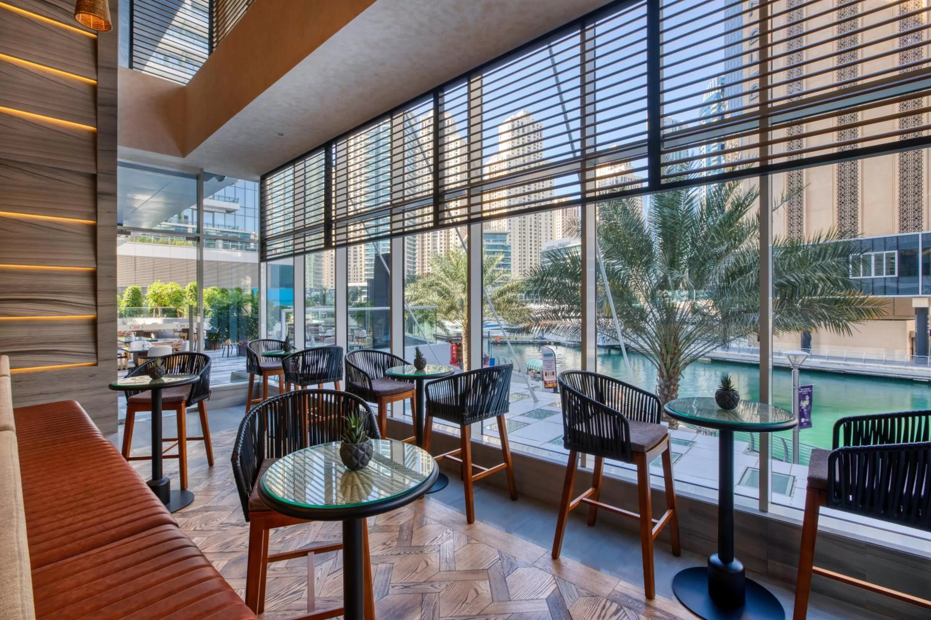 Lounge or bar in Crowne Plaza Dubai Marina by IHG