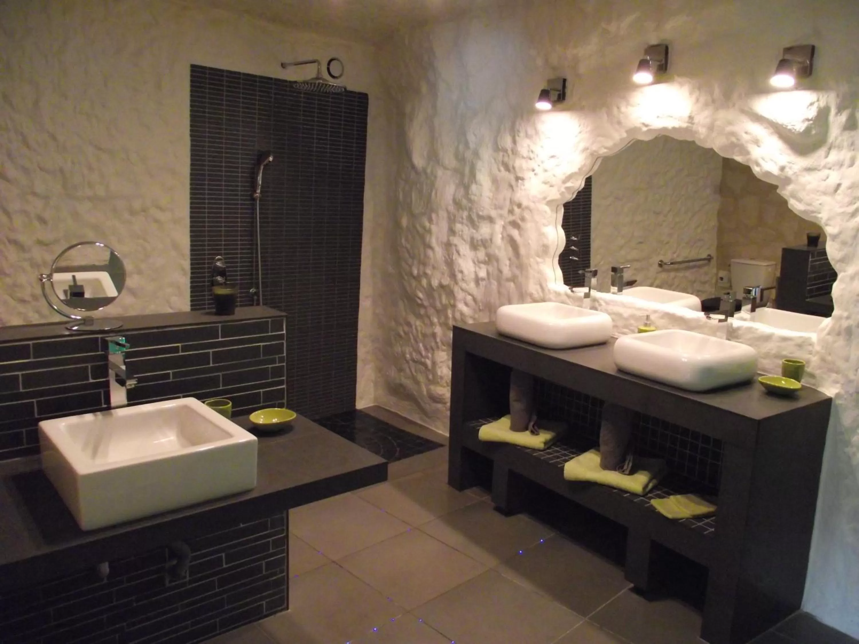 Bathroom in Troglodelice