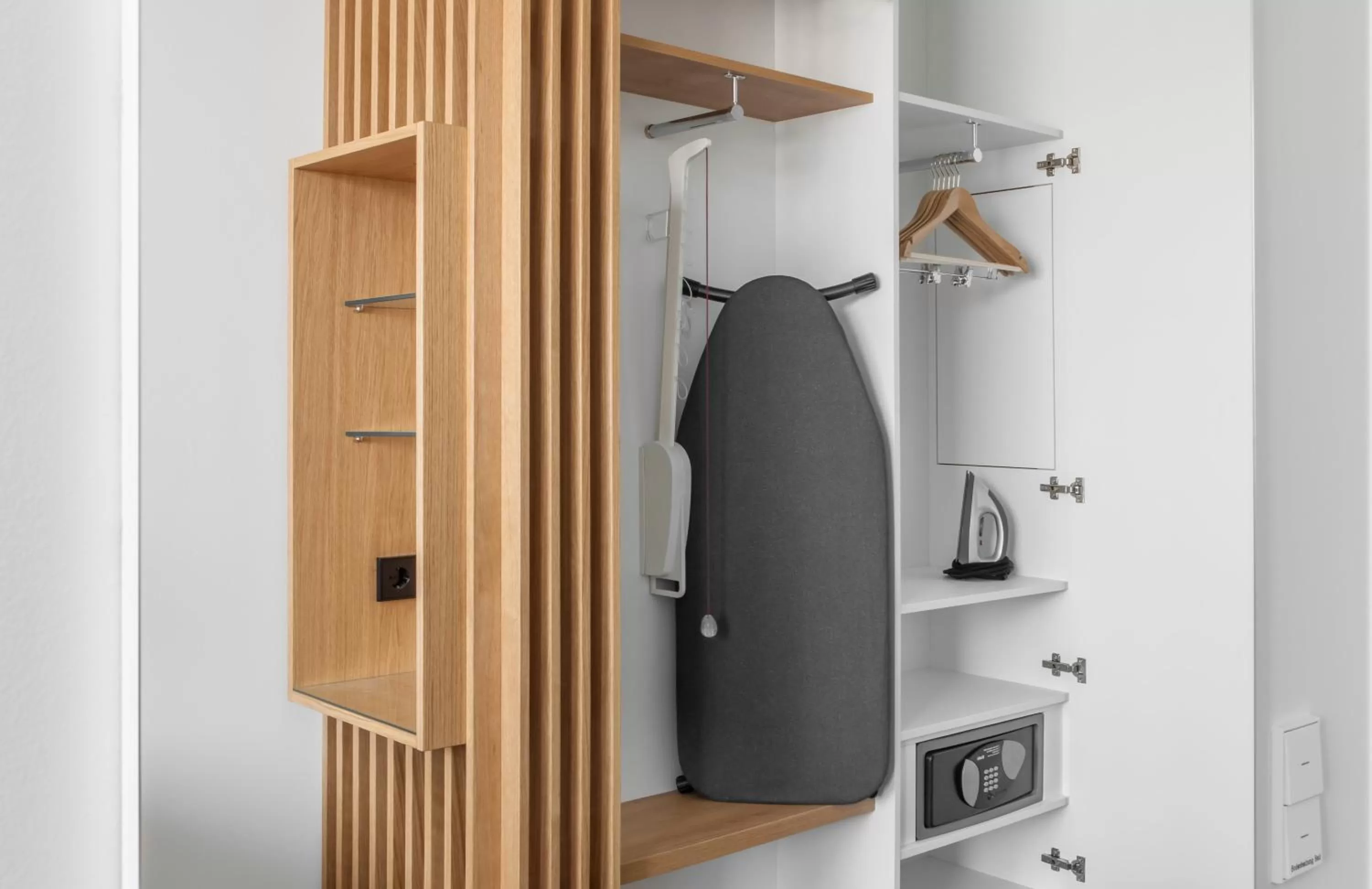 Photo of the whole room in Holiday Inn Munich - Leuchtenbergring by IHG