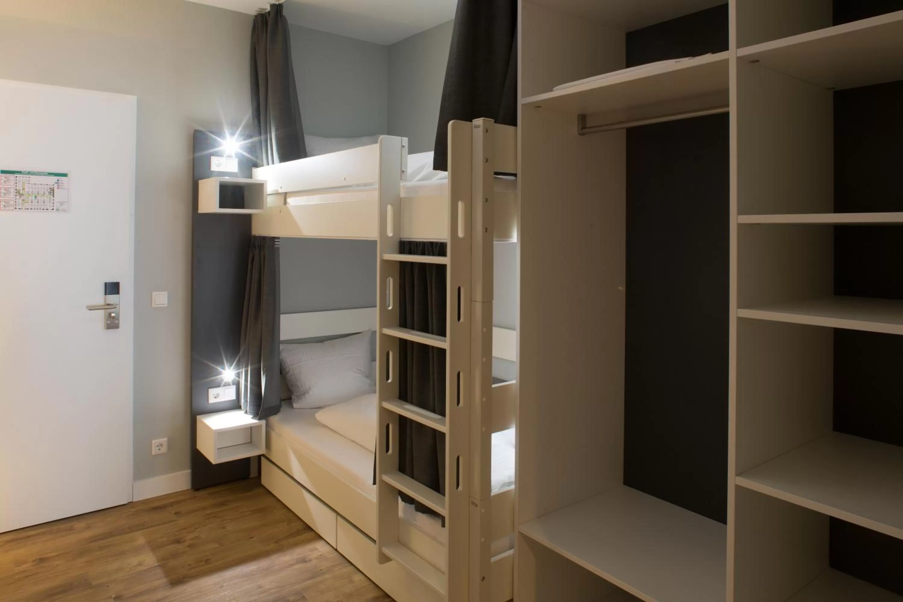 Photo of the whole room, Bunk Bed in Weberei Bendix Hotel & Appartements