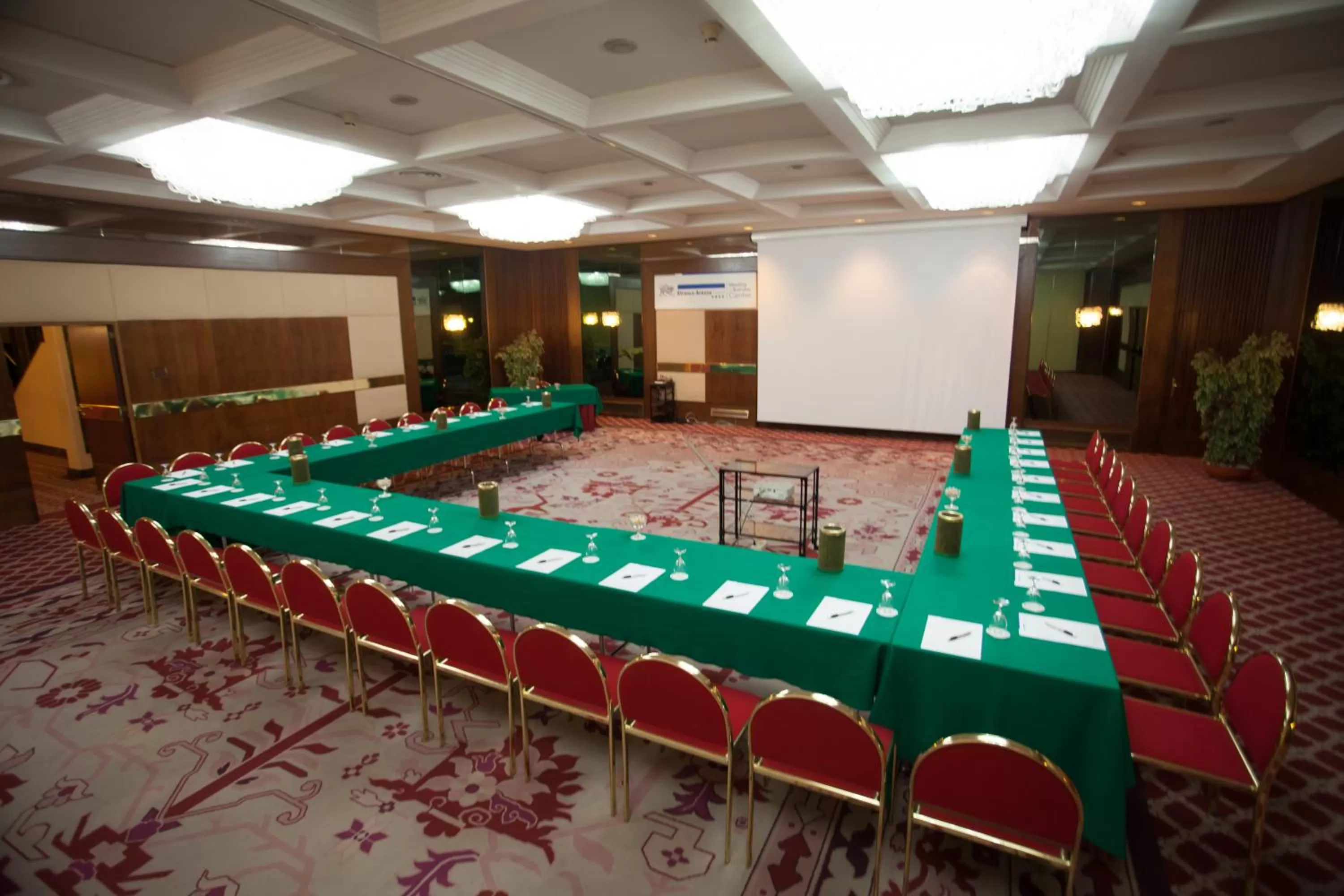 Business facilities in Etrusco Arezzo Hotel - Sure Hotel Collection by Best Western