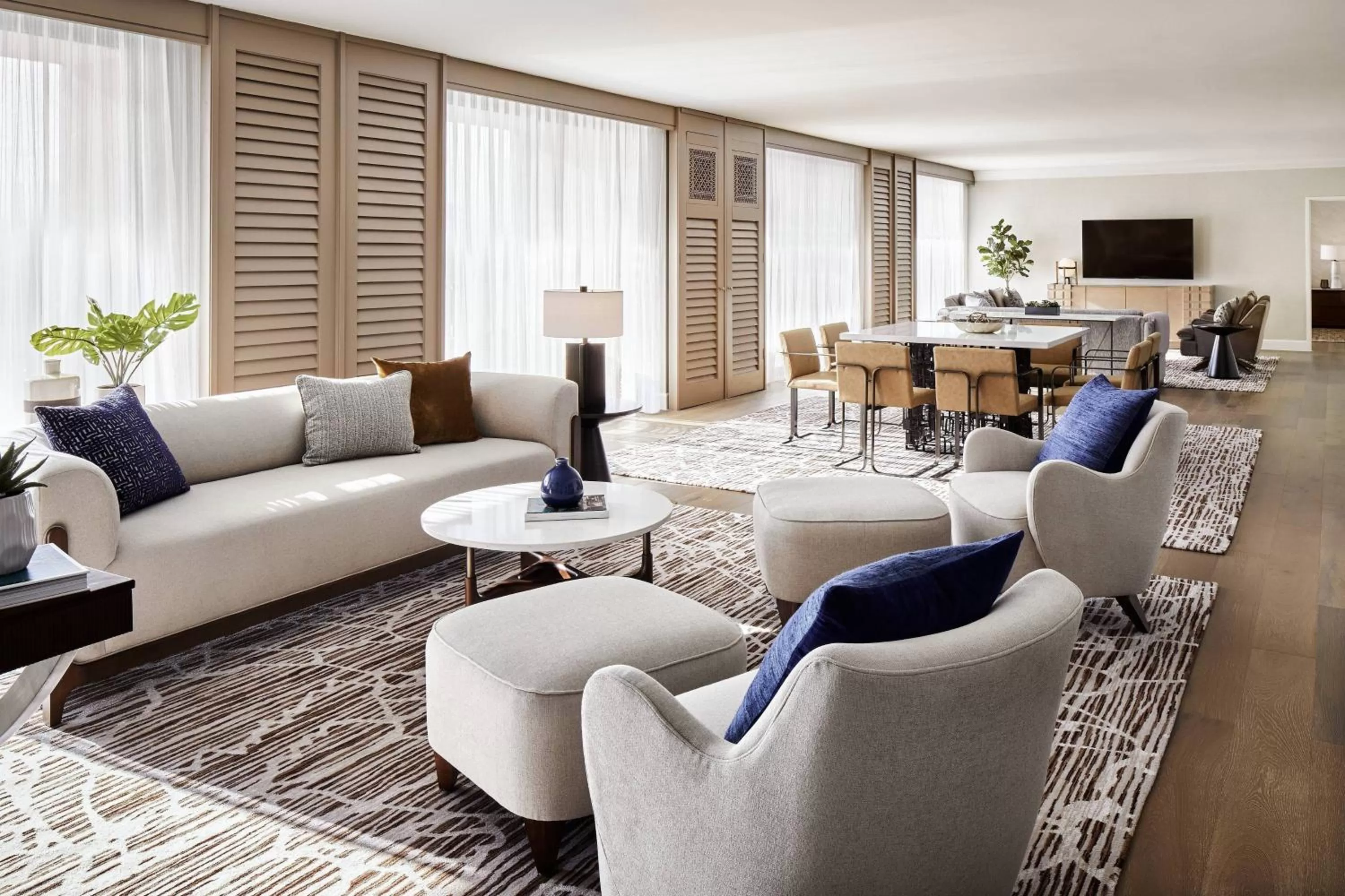 Bedroom in JW Marriott Desert Springs Resort & Spa