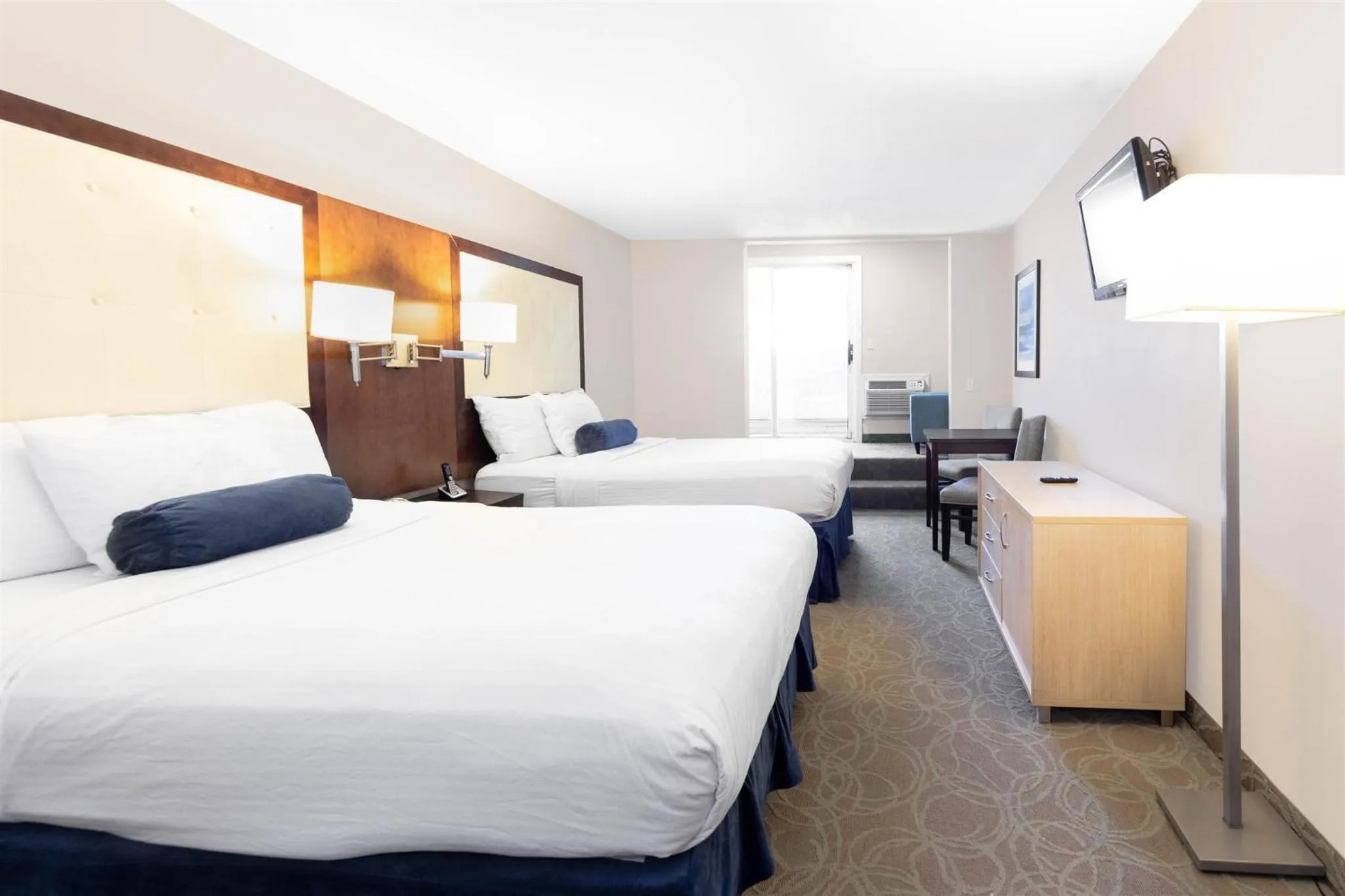 Photo of the whole room, Bed in Aqua Blue Hotel