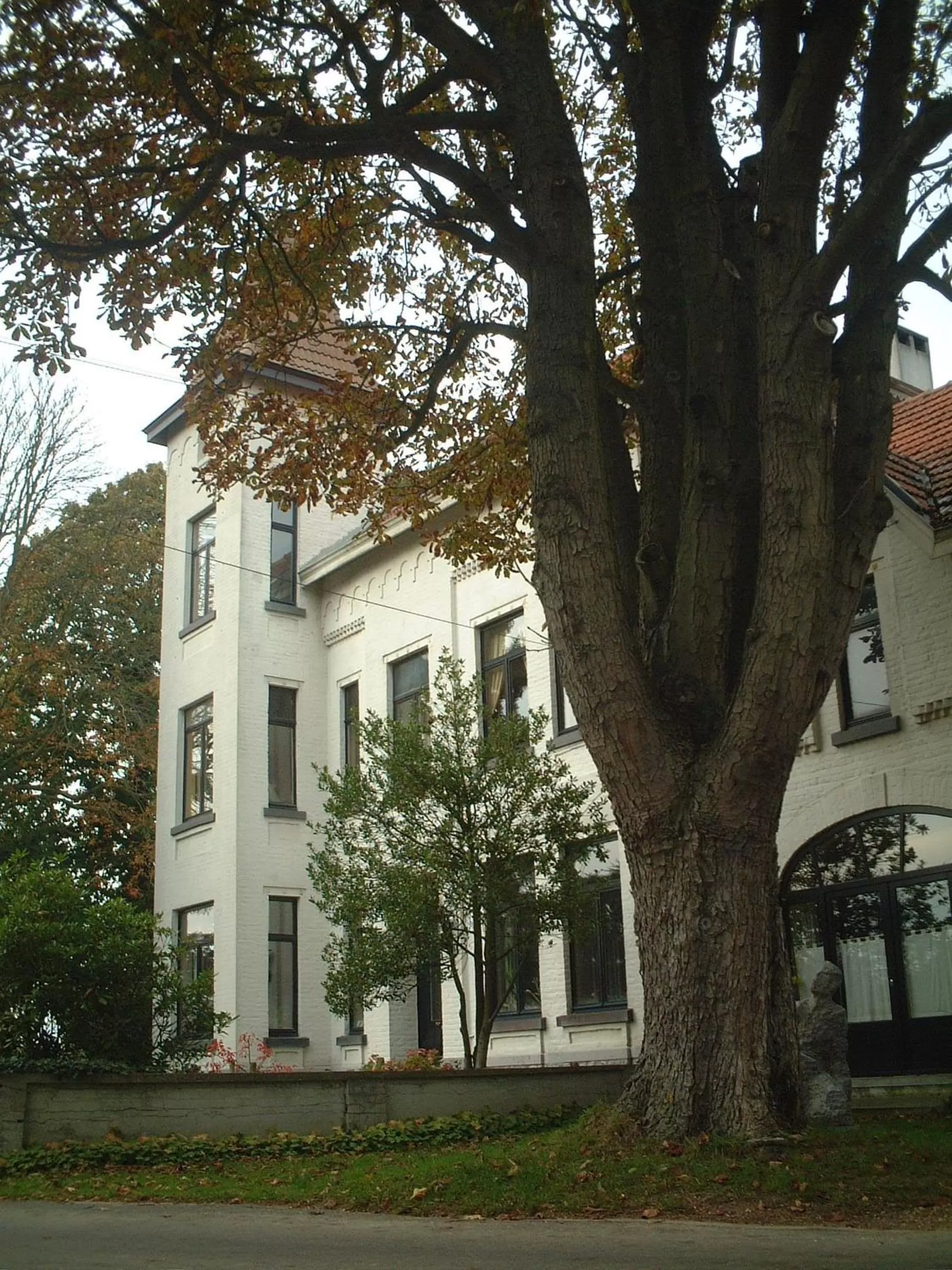 Garden, Property Building in LE CHARNOIS
