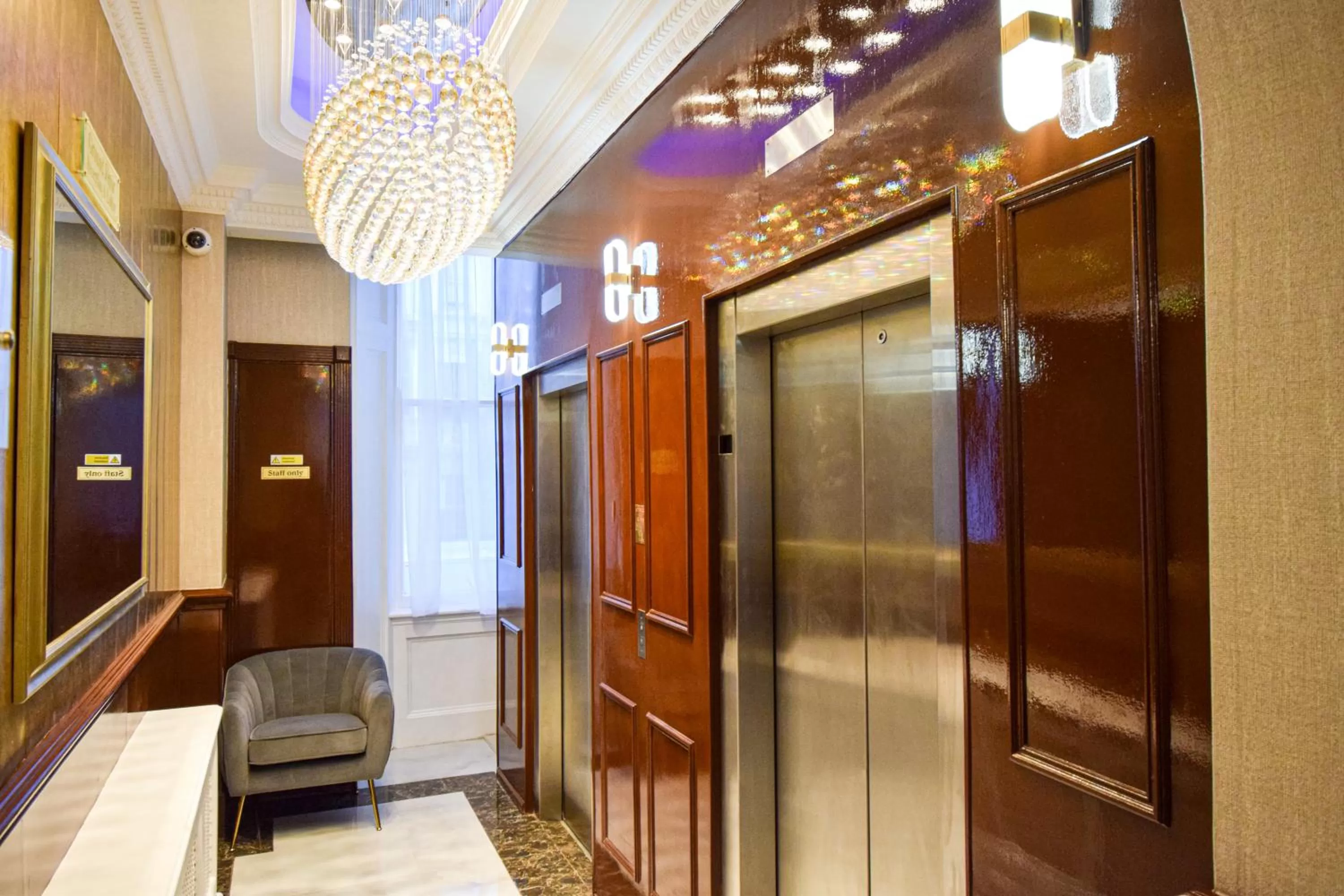 Pembridge Palace Hotel