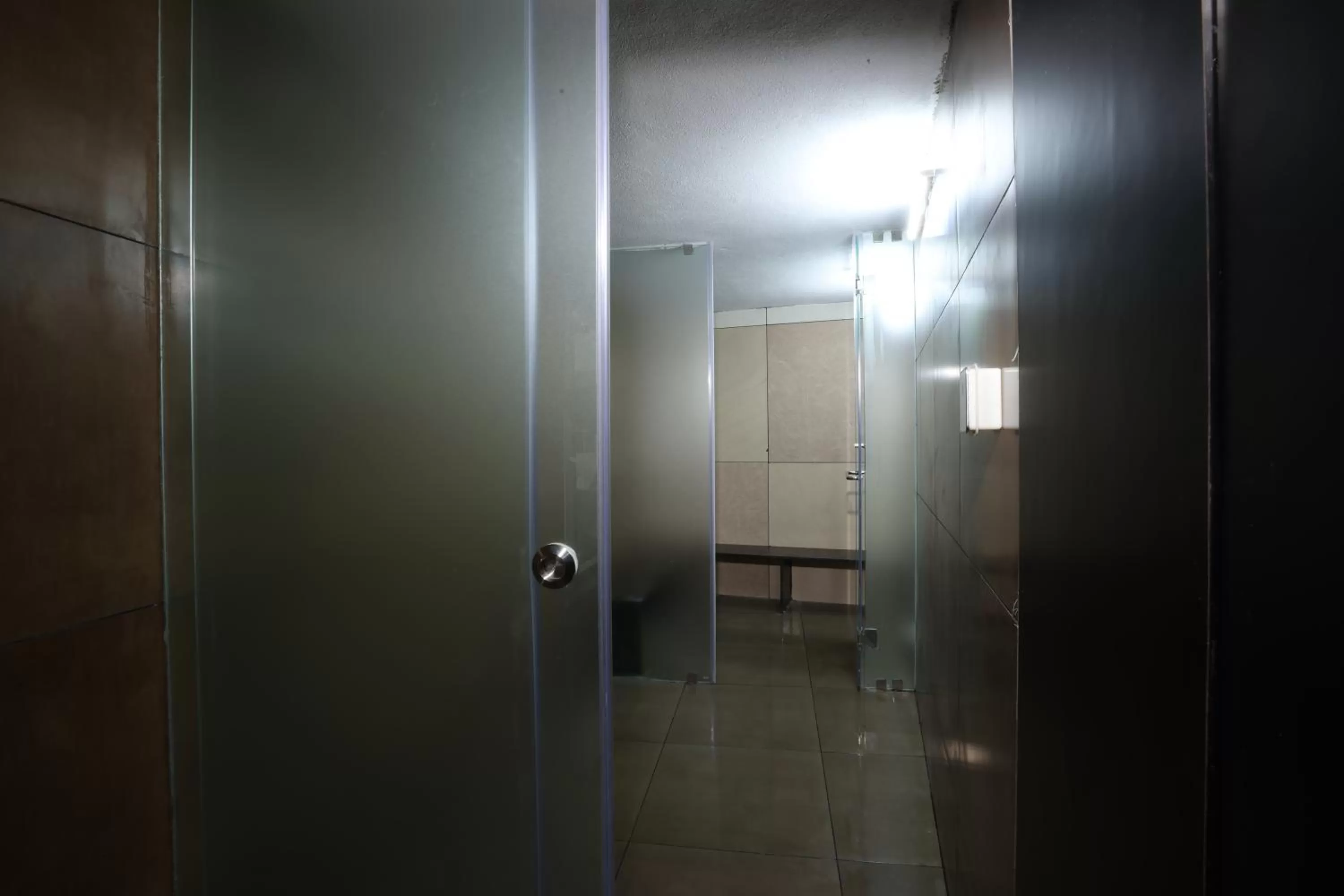 Sauna in Royal Plaza Suites by RAK Rooms, Mangaluru