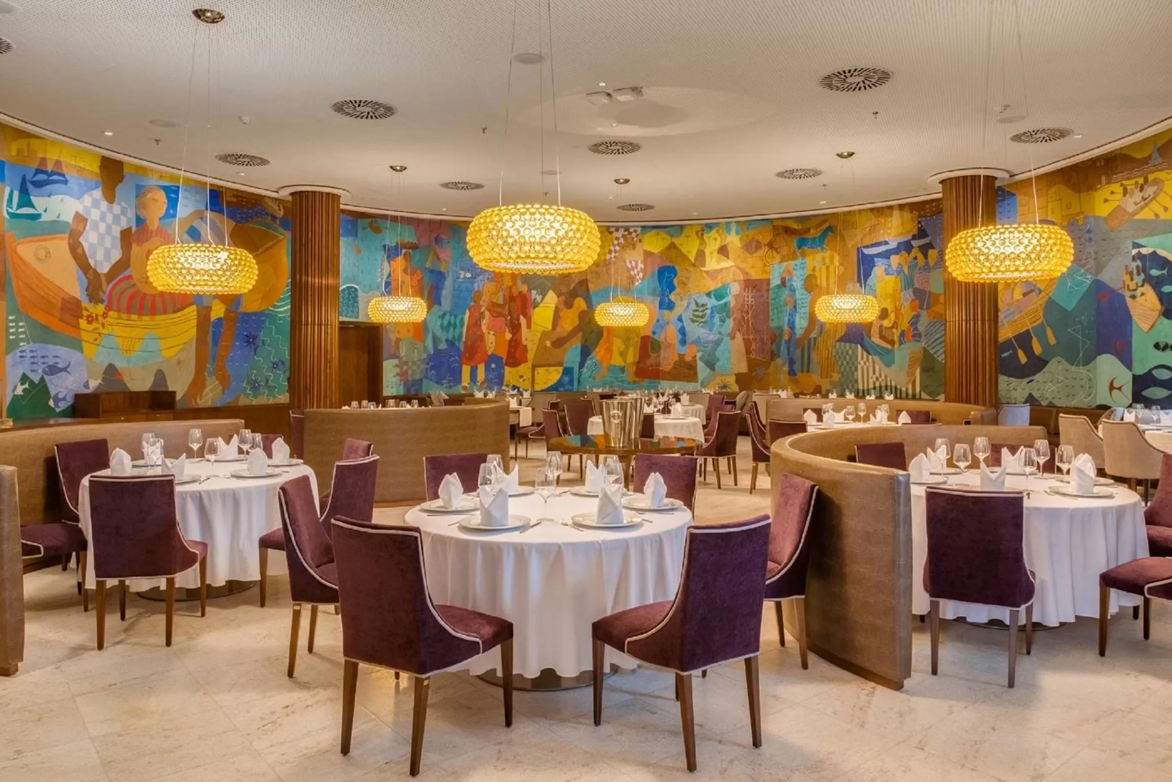 Restaurant/places to eat in Hotel da Bahia by Wish