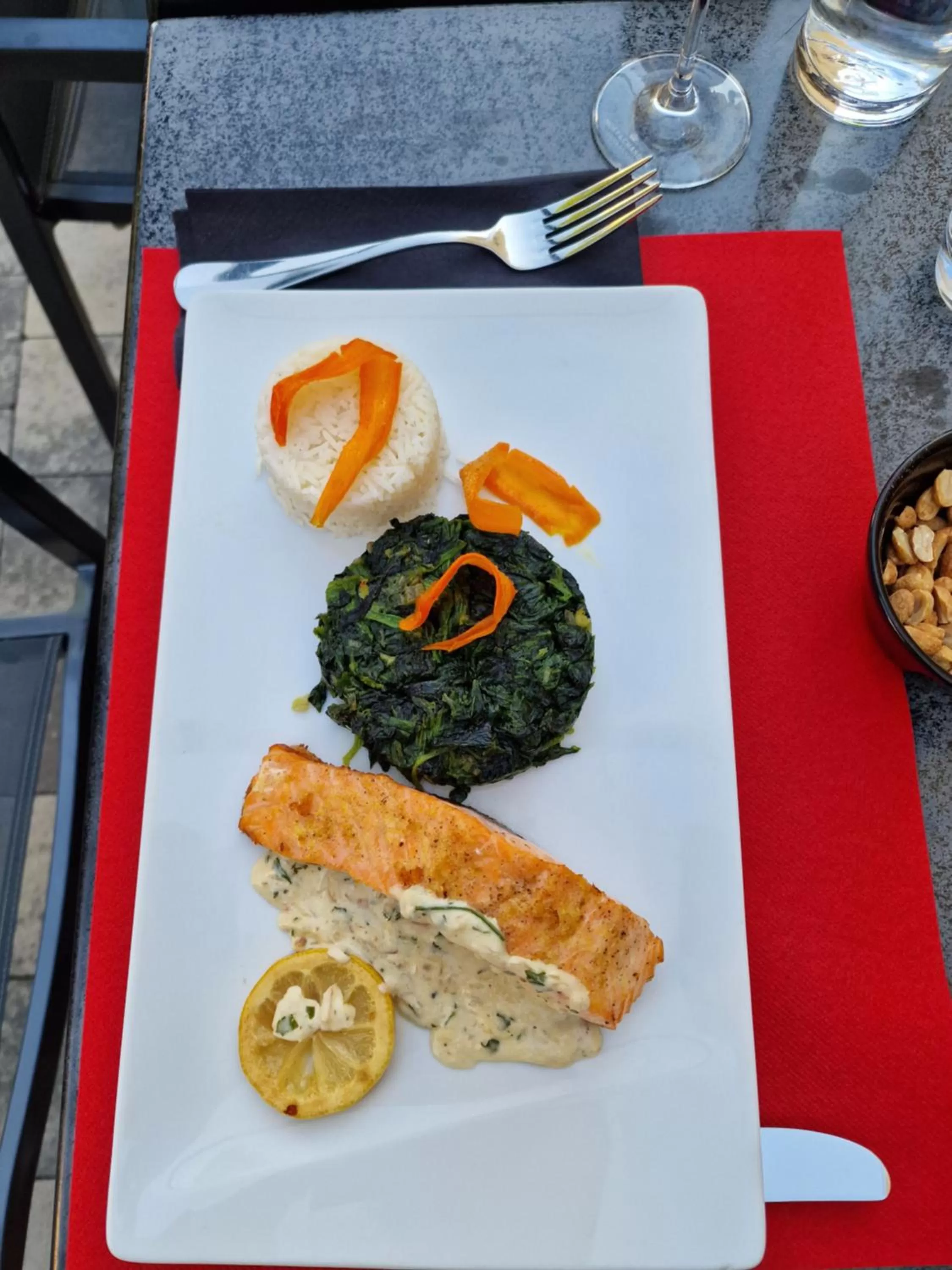 Food and drinks in Hotel Du Parc - Mulhouse Centre