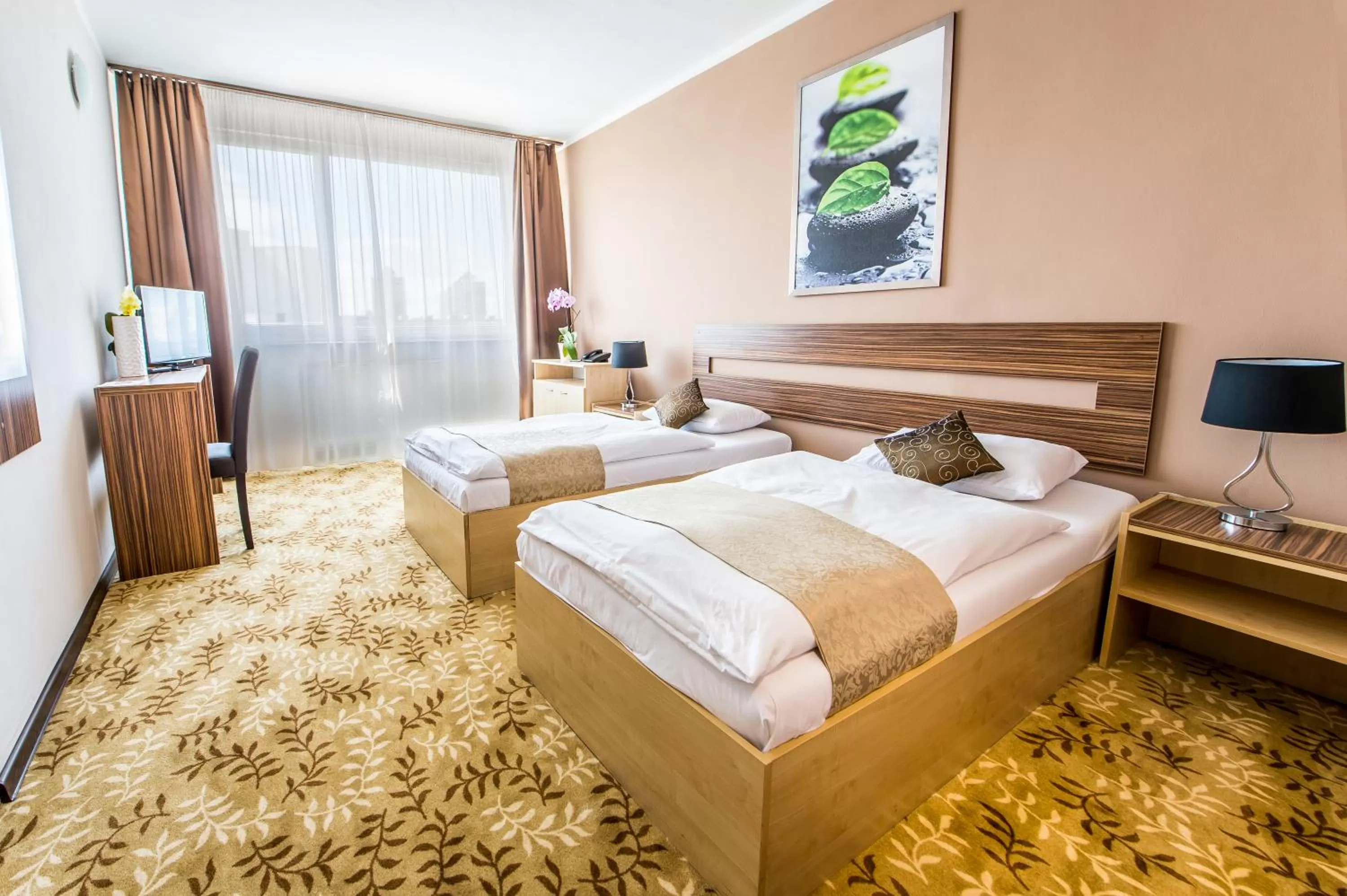 Bed in Hotel Cascade