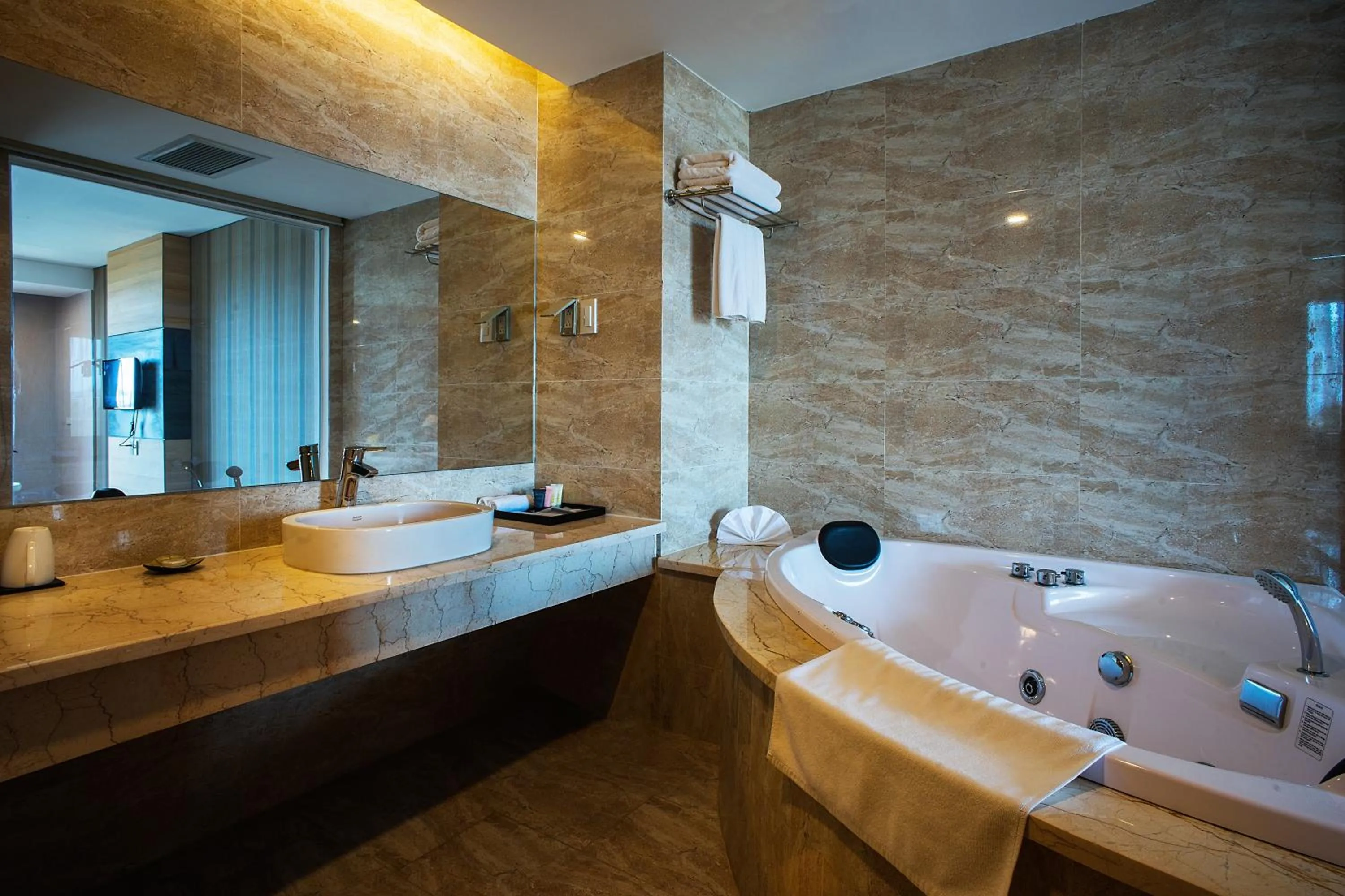 Bathroom in Muong Thanh Holiday Muine Hotel