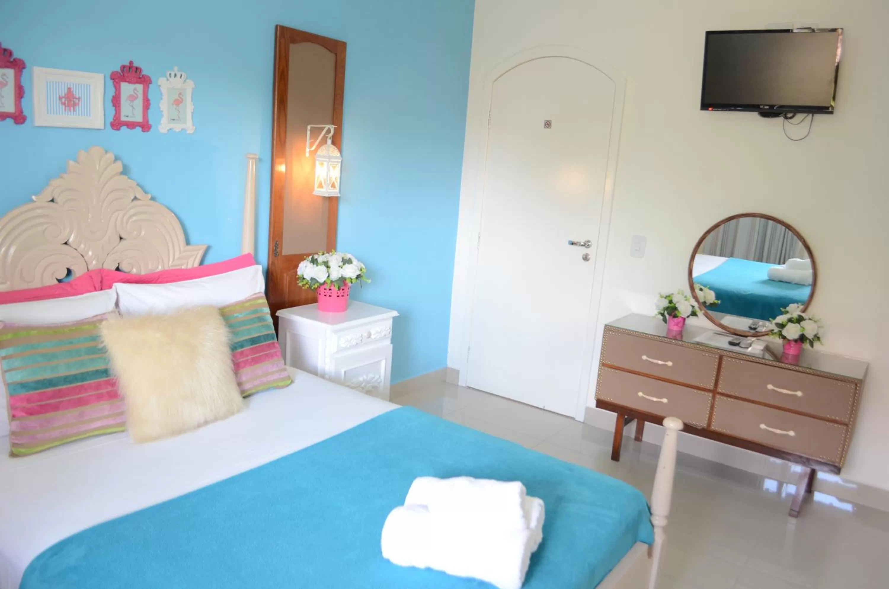 TV/Entertainment Center in La Maison Brasiliana B&B