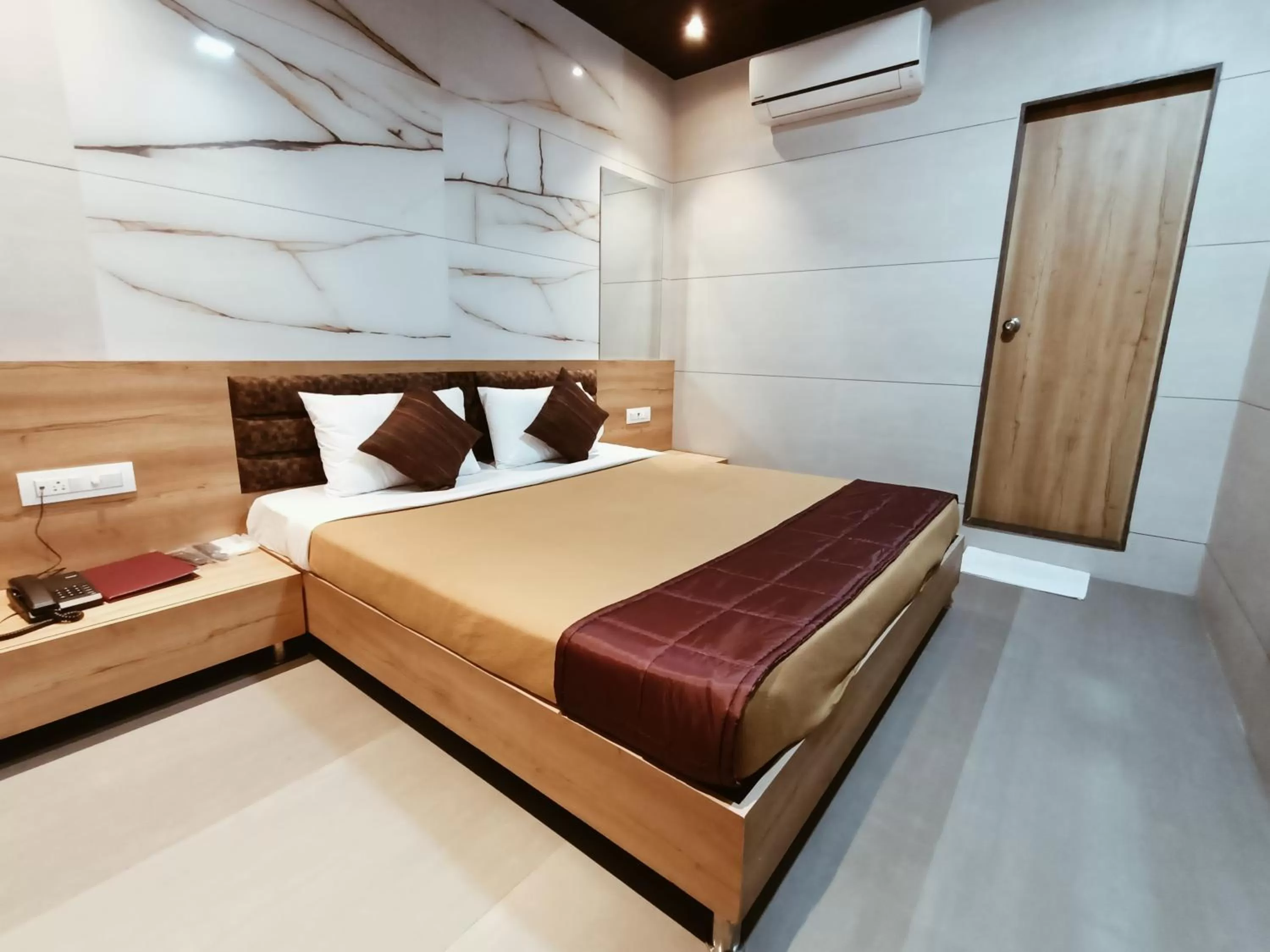 Bed in Hotel Prasad NX