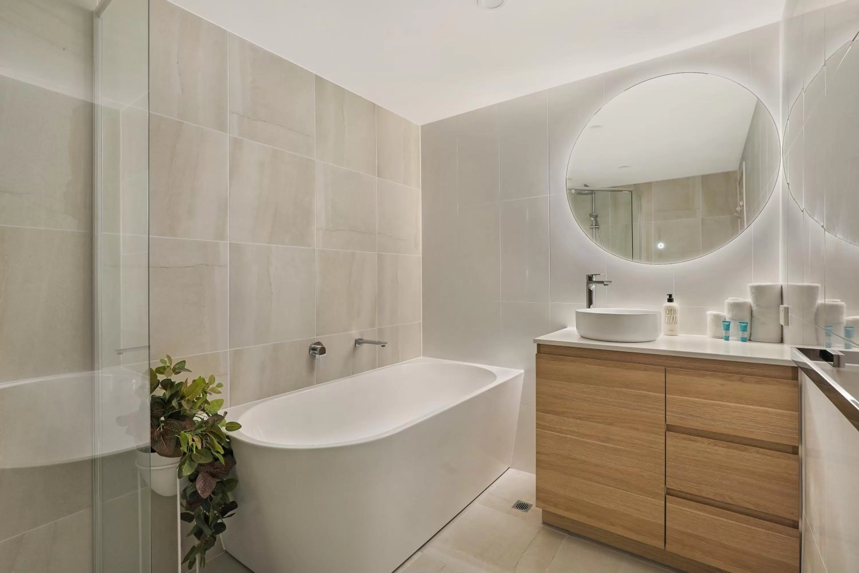 Beachside Resort Kawana Waters