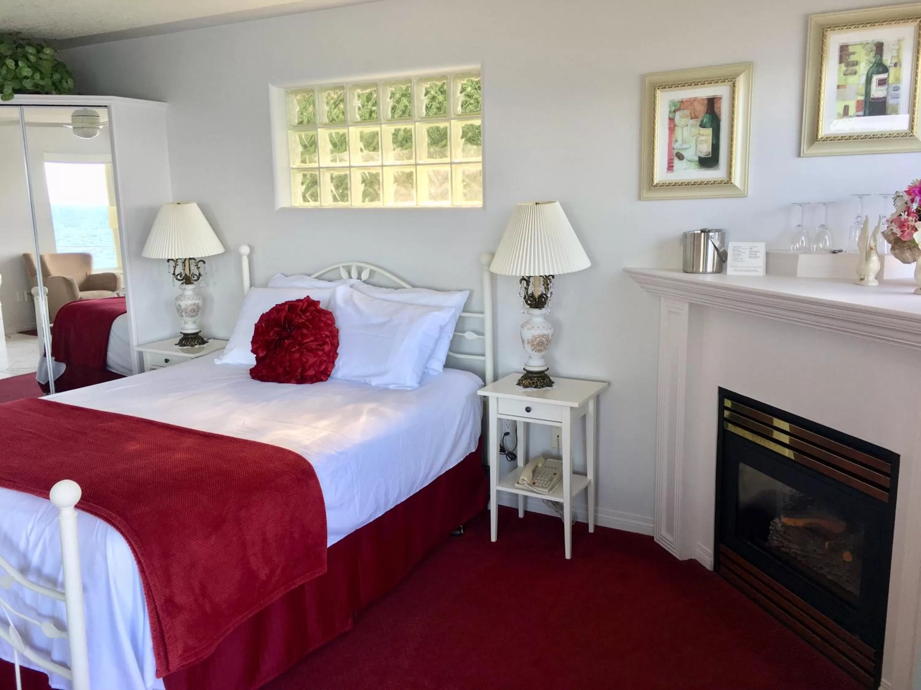 Bed in Casa Grande Inn