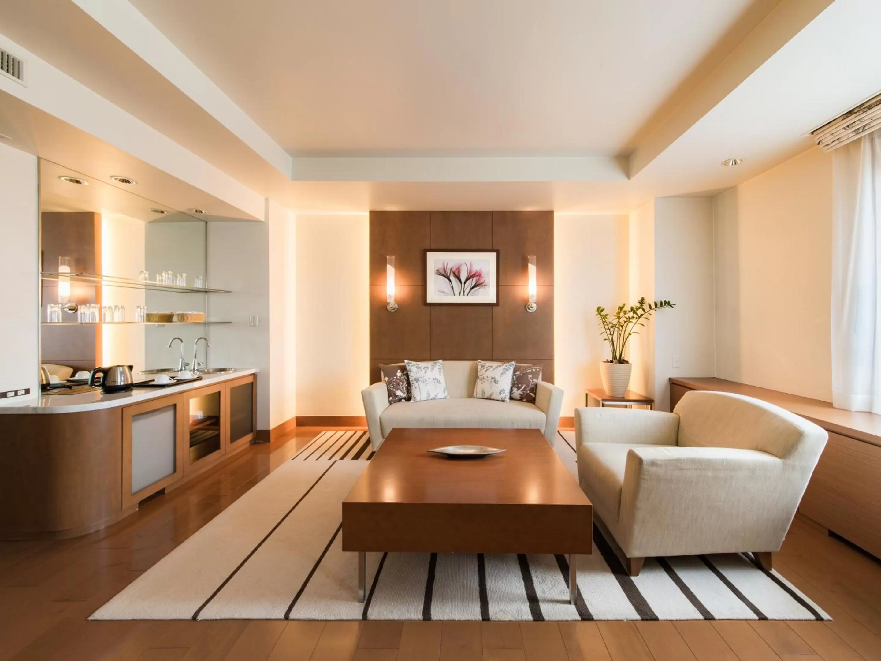 Executive Floor Junior Suite with Spa Bath with Park View - Non-Smoking in Sapporo Park Hotel