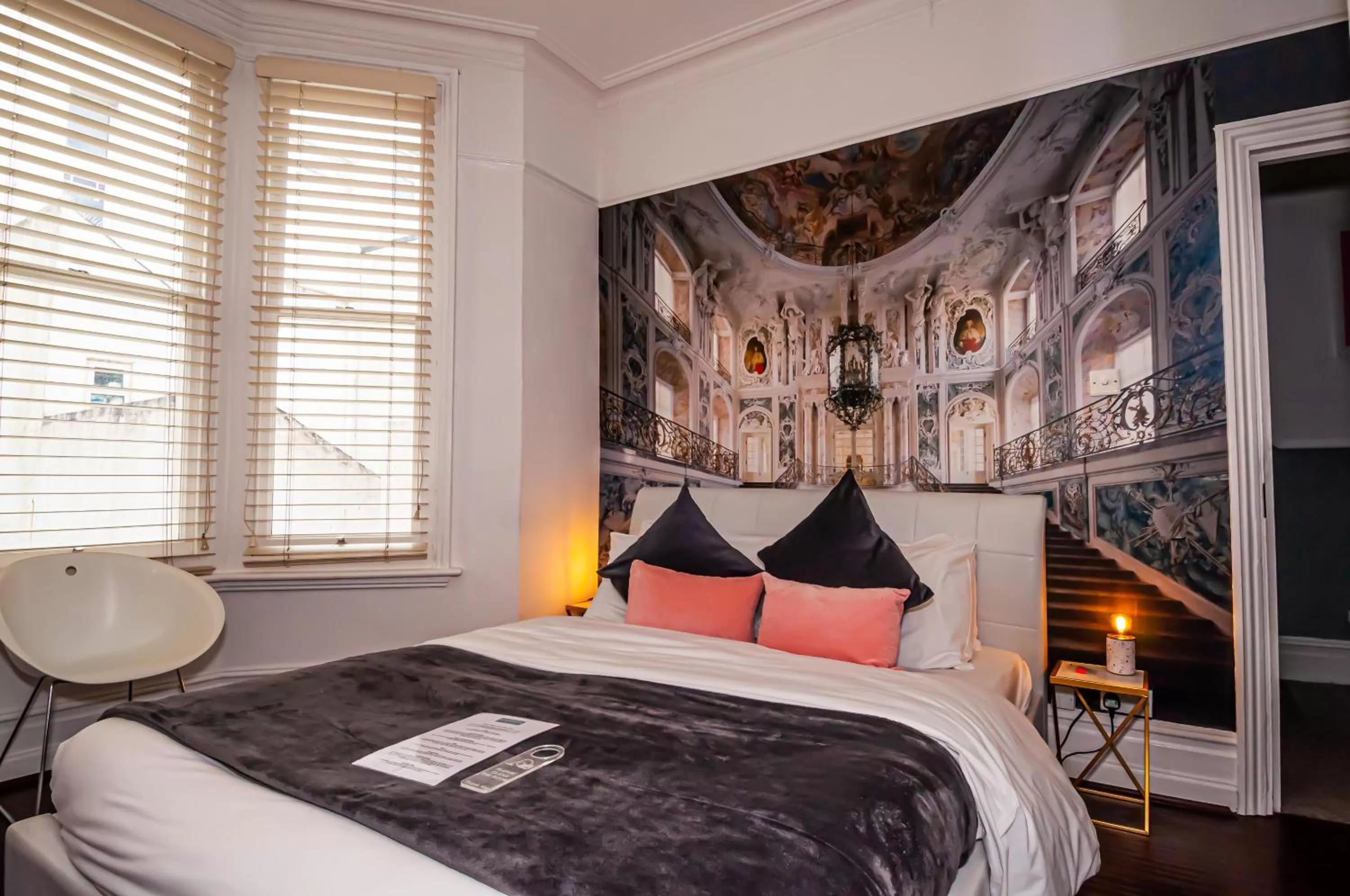 Bed in Hotel Nineteen