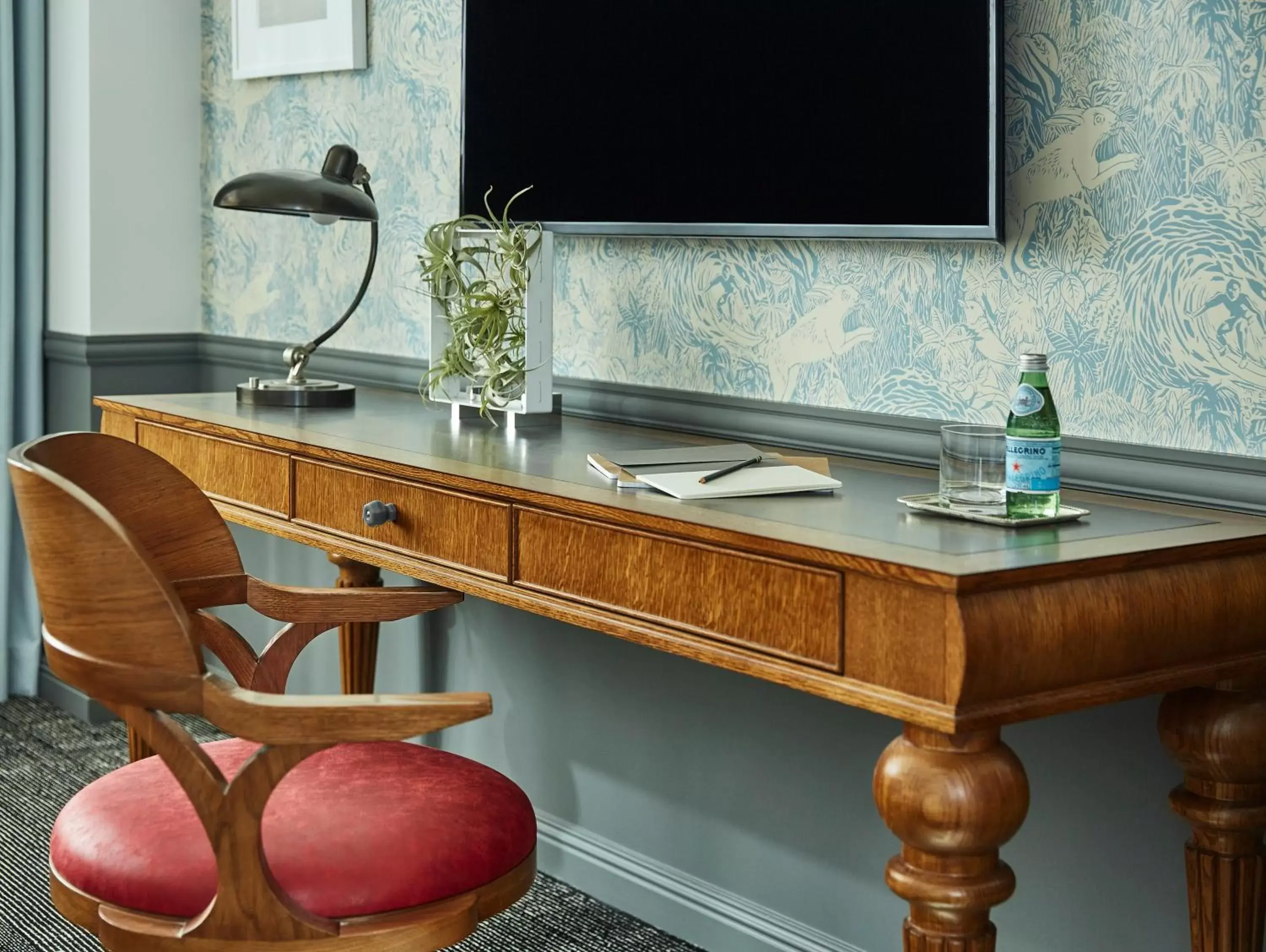 Corner One-Bedroom Suite in Pendry San Diego Corner One-Bedroom Suite in Pendry San Diego