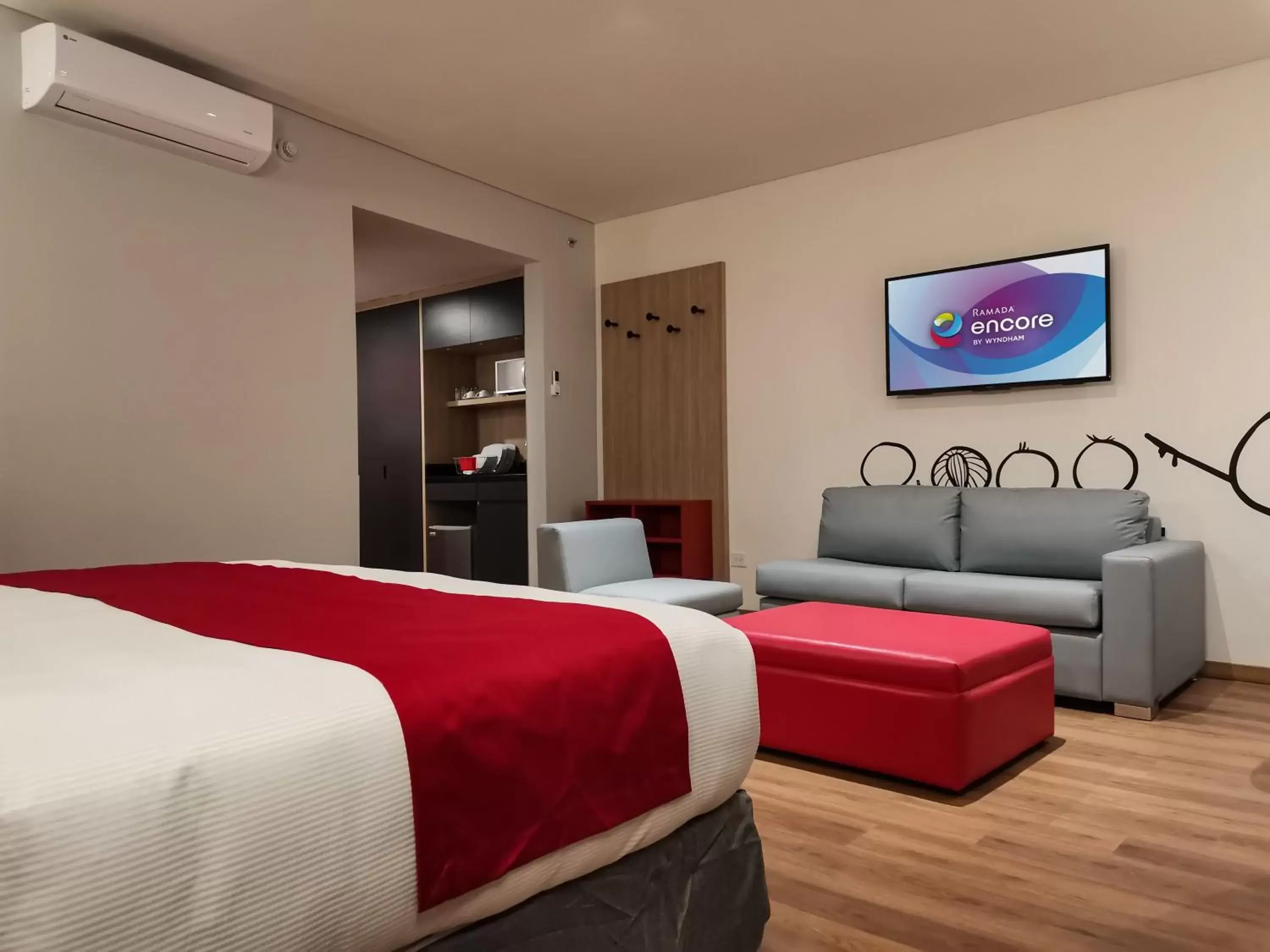 Junior King Suite - Non-Smoking in Ramada Encore by Wyndham Monterrey Apodaca Zona Aeropuerto Junior King Suite - Non-Smoking in Ramada Encore by Wyndham Monterrey Apodaca Zona Aeropuerto