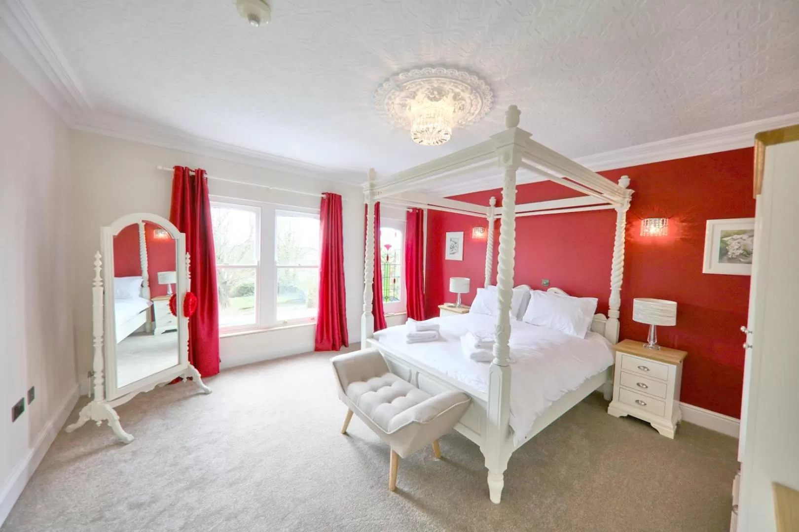 Bed in LLwyn Country House