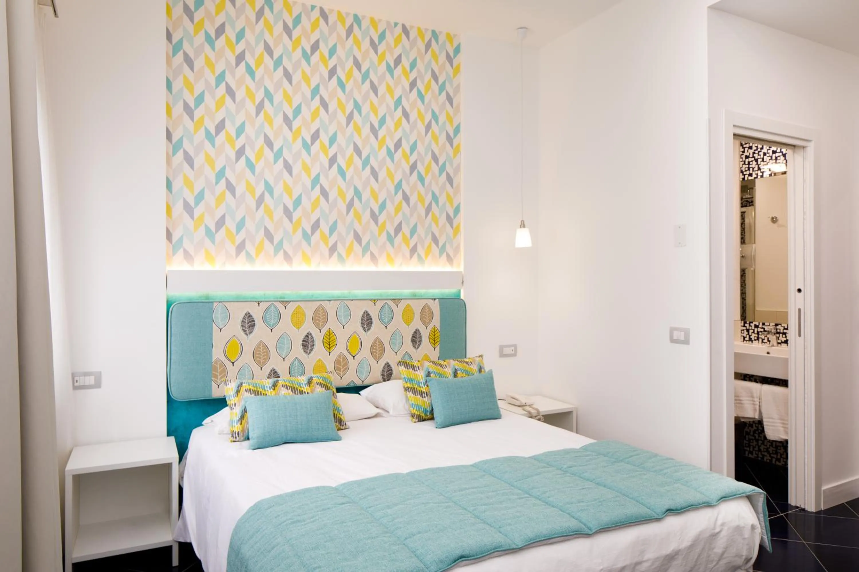 Bedroom, Bed in Hotel Nice