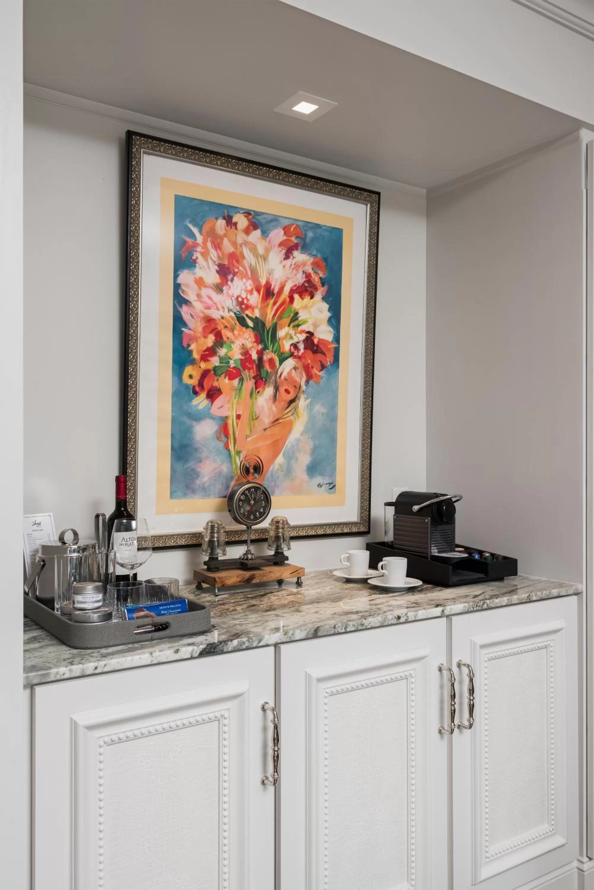 oven in The Ivey's Hotel