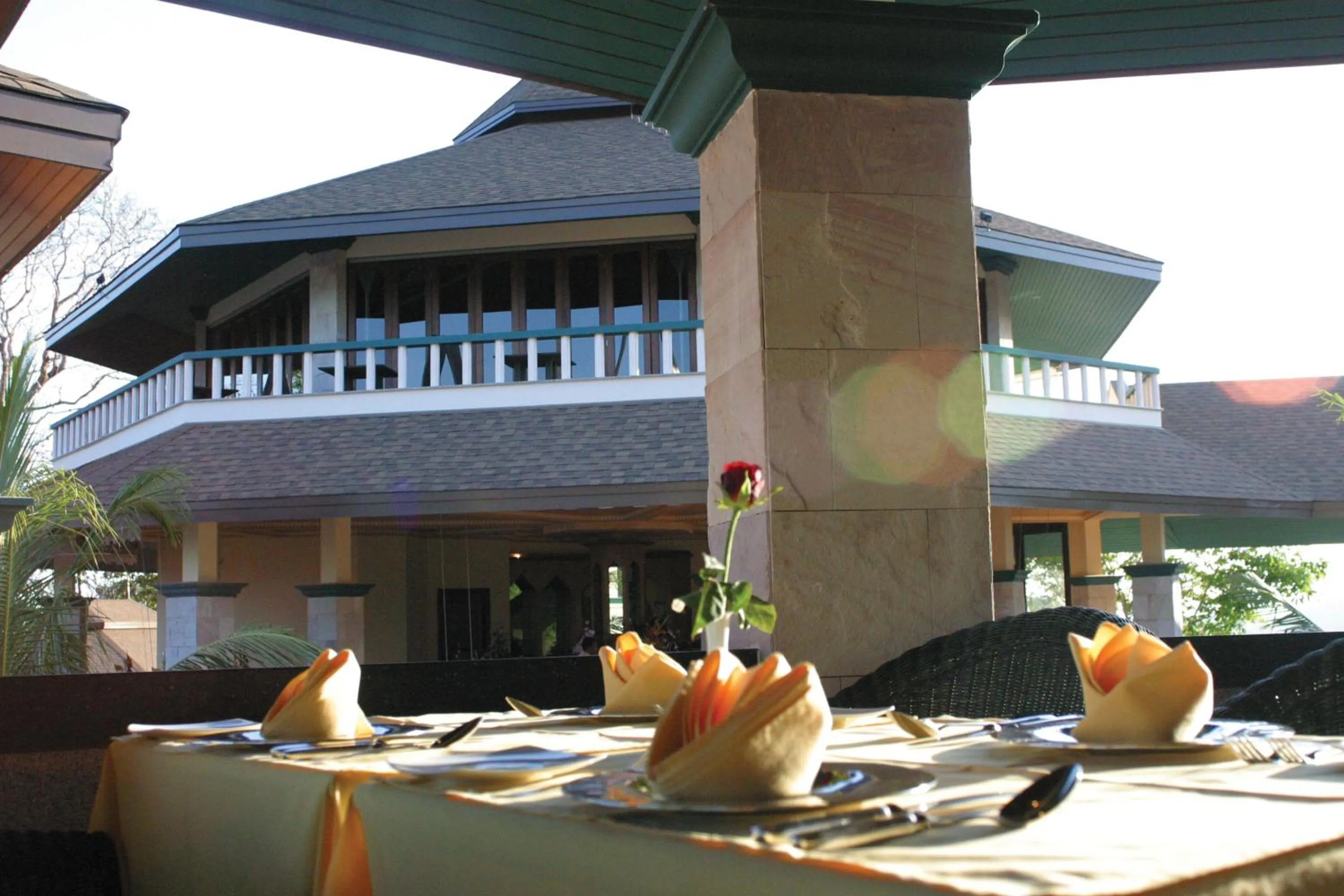 Restaurant/places to eat in Mangosteen Ayurveda & Wellness Resort - SHA Plus