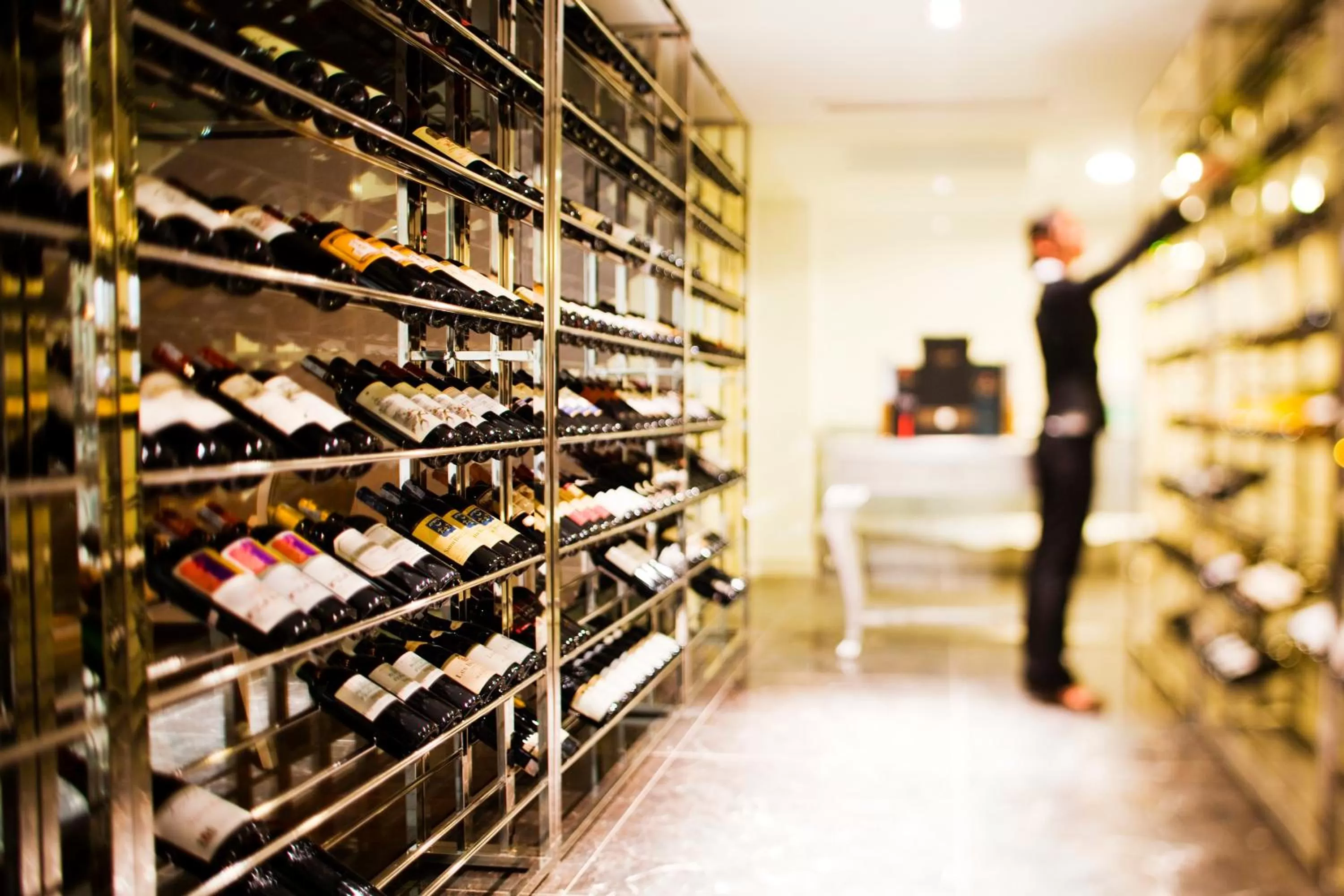 Restaurant/places to eat in Hotel de l'Opera Hanoi - MGallery