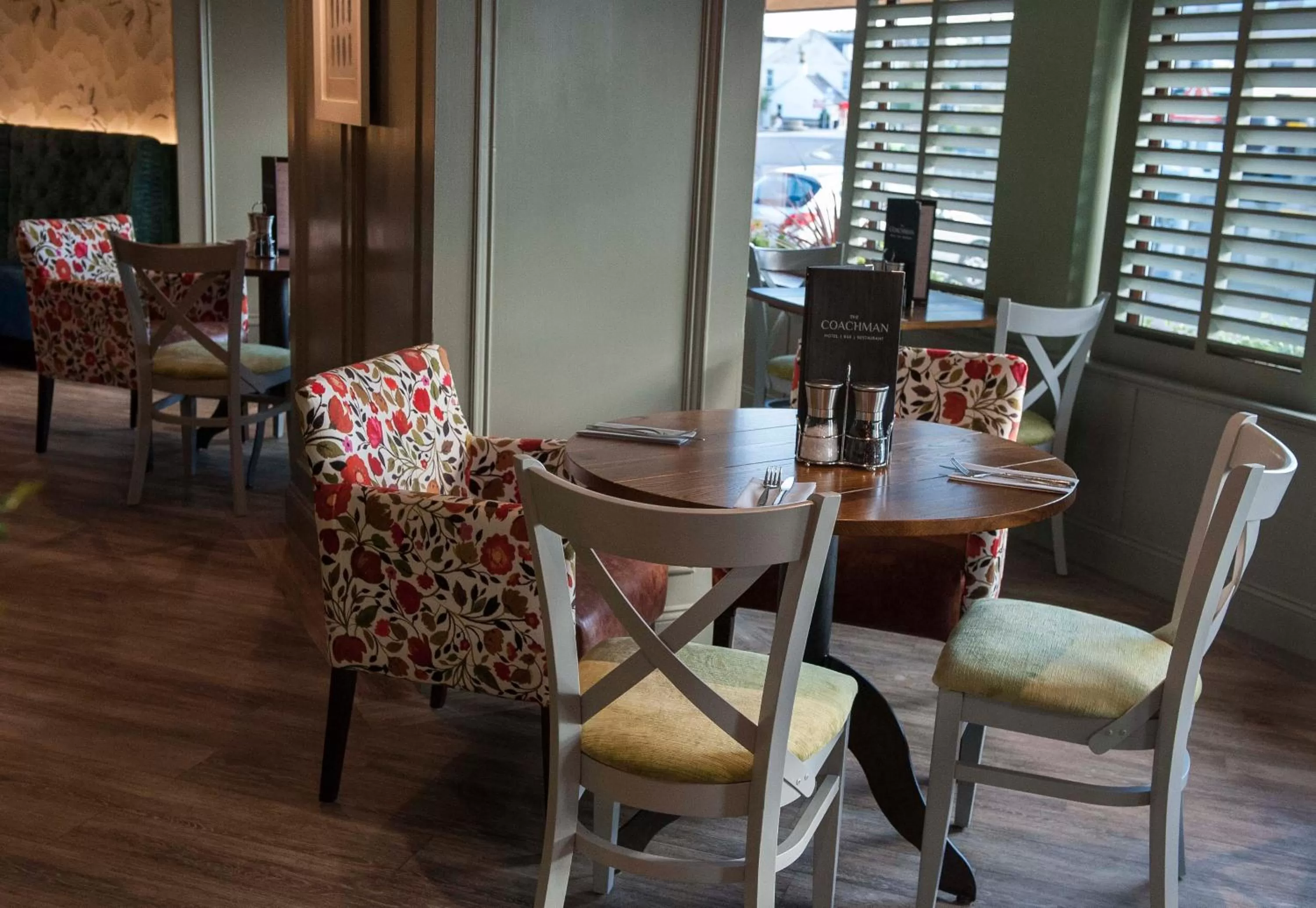 Restaurant/places to eat in The Coachman Hotel