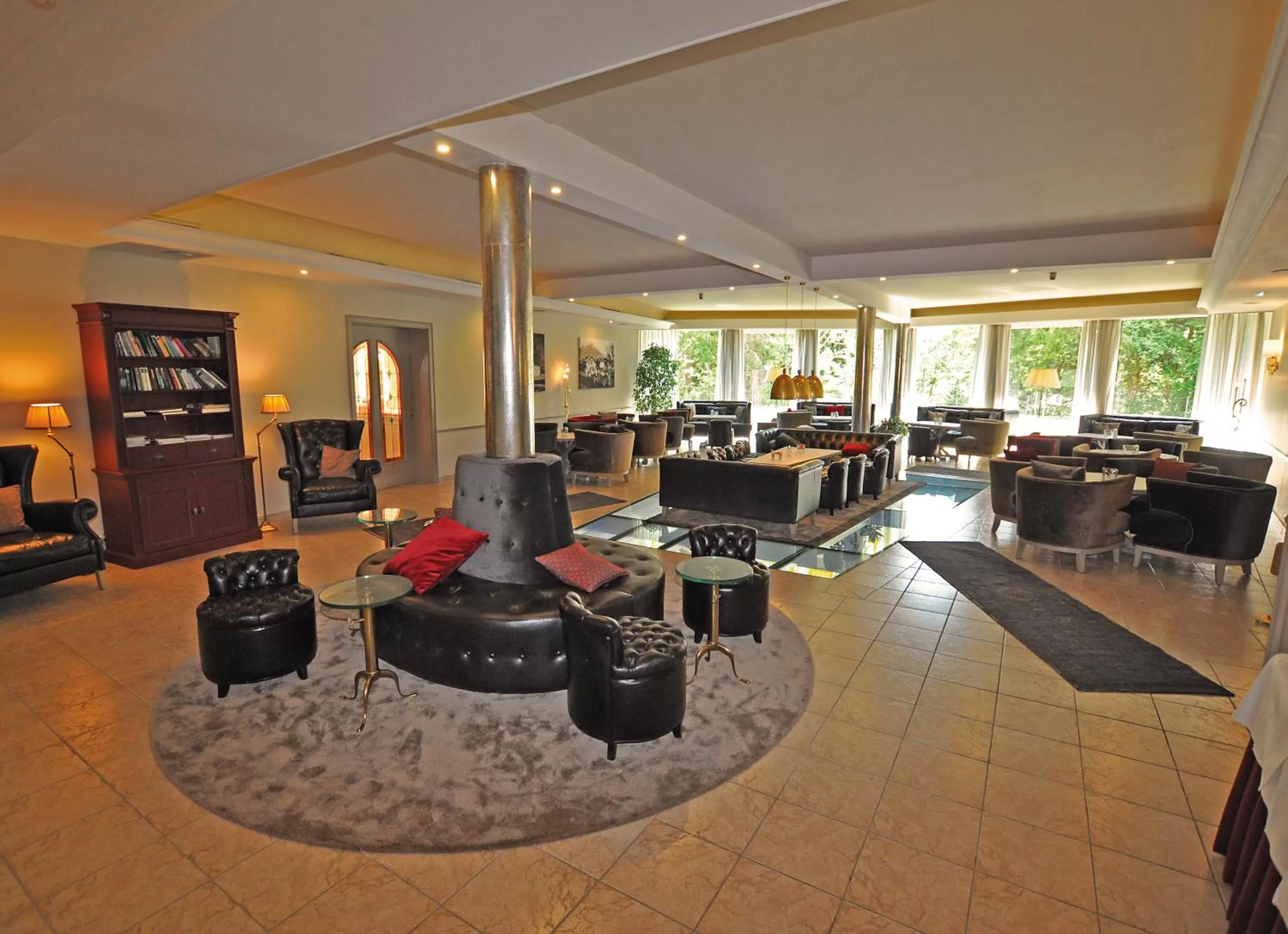 Restaurant/Places to Eat in Hotel Alpen Residence