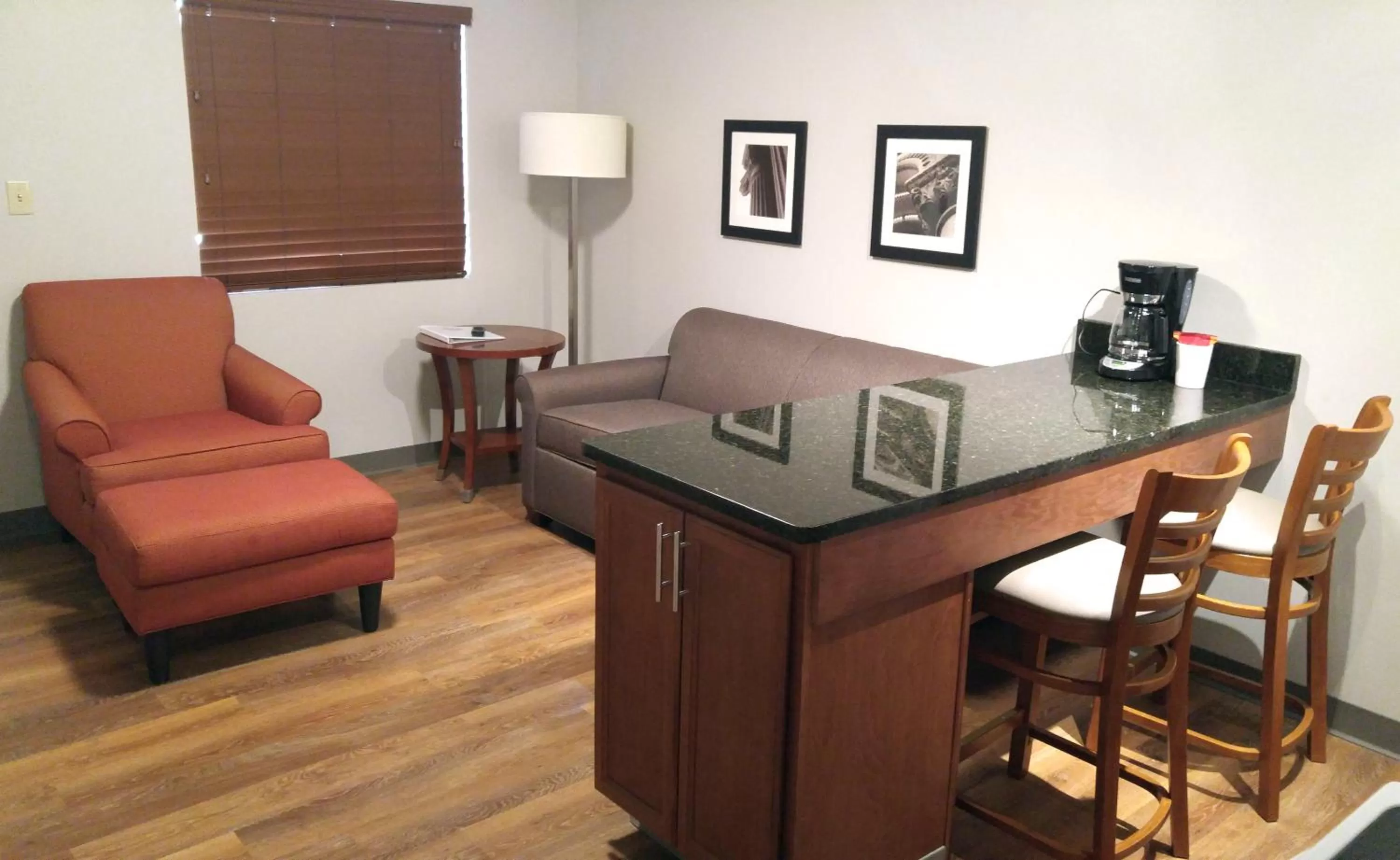 Photo of the whole room in Affordable Suites of America Portage