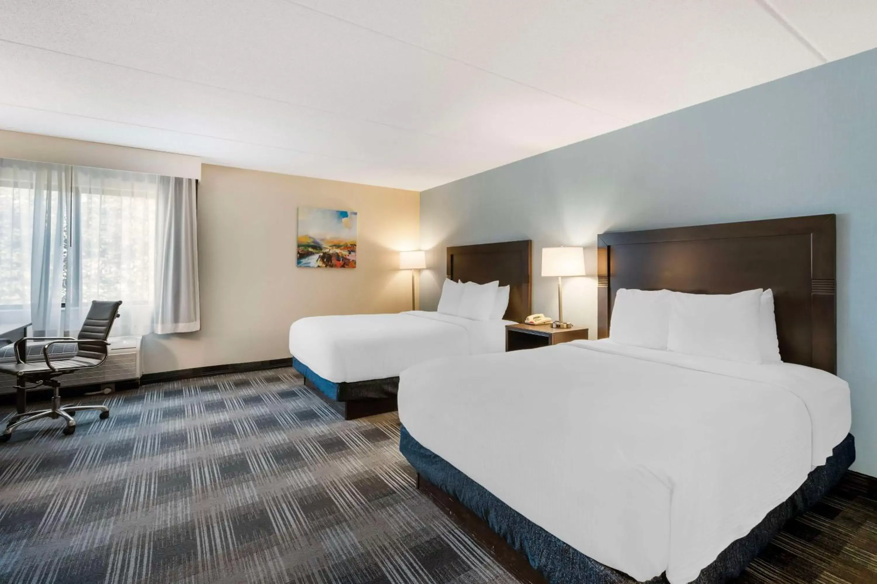 Queen Room with Two Queen Beds and Roll In Shower - Disability Access in Best Western Plus Alexandria Fort Belvoir Queen Room with Two Queen Beds and Roll In Shower - Disability Access in Best Western Plus Alexandria Fort Belvoir