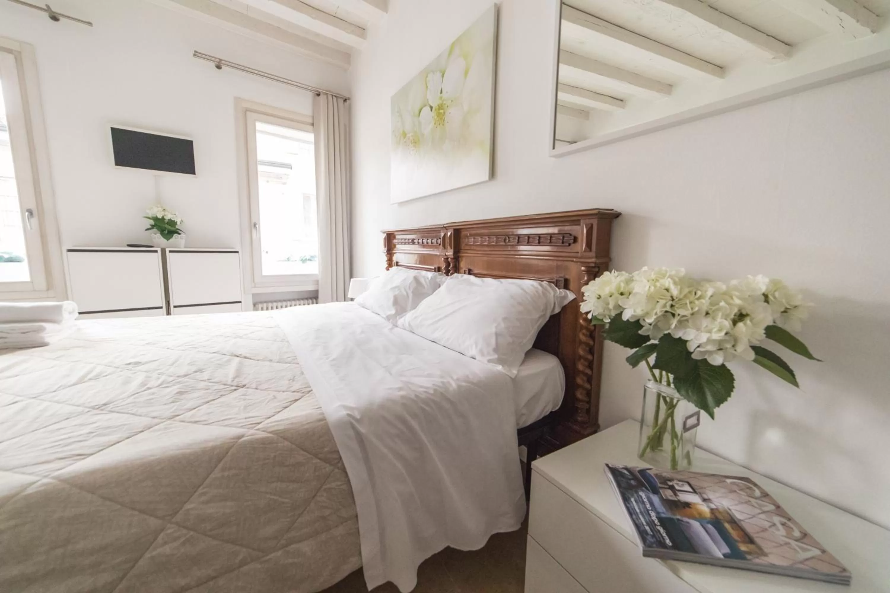 Bedroom, Bed in Academia Resort