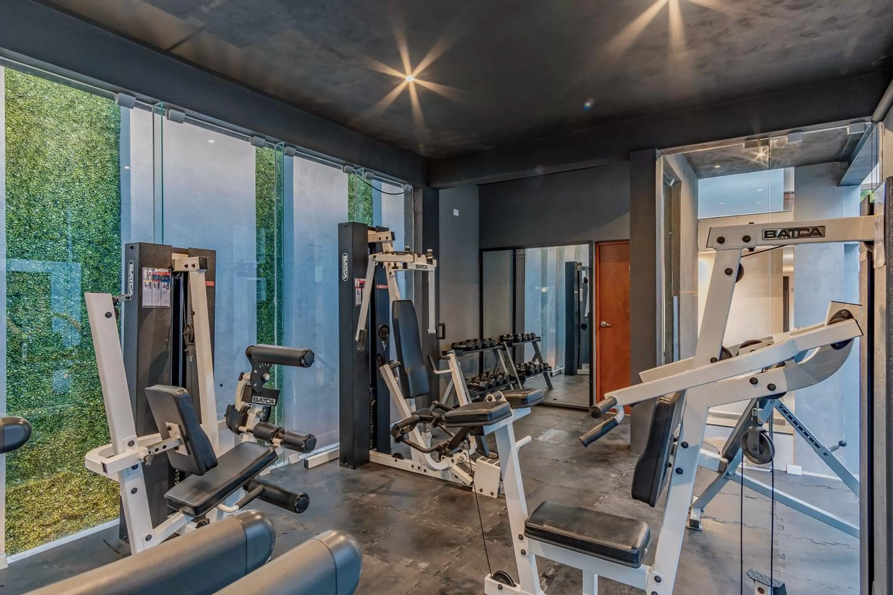 Fitness centre/facilities in Youssef Exceptionnel Merida