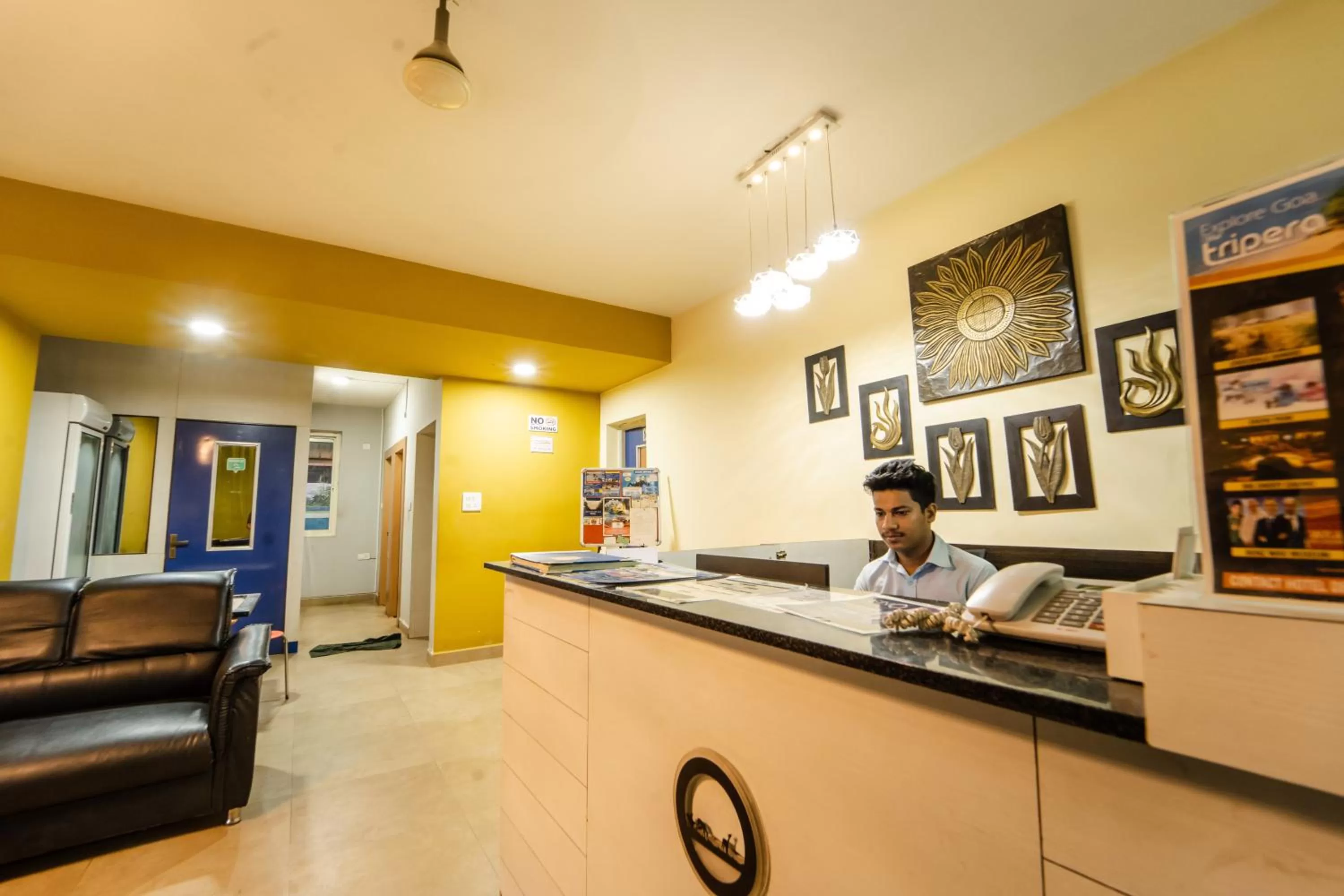 Lobby or reception in Kay's Riverview Resort - Near Baga Beach