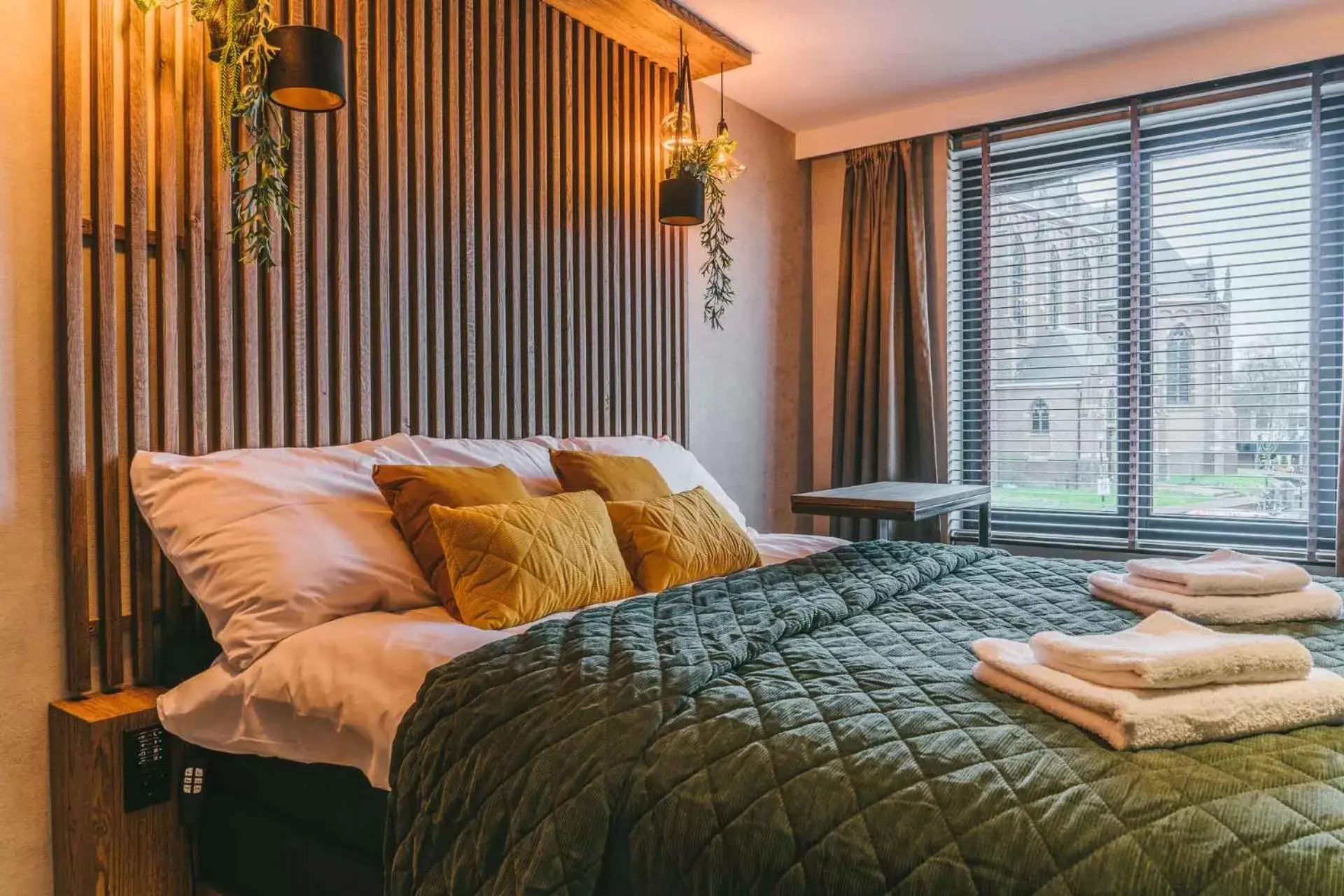 Deluxe Double Room with Bath in SoHotel Deluxe Double Room with Bath in SoHotel