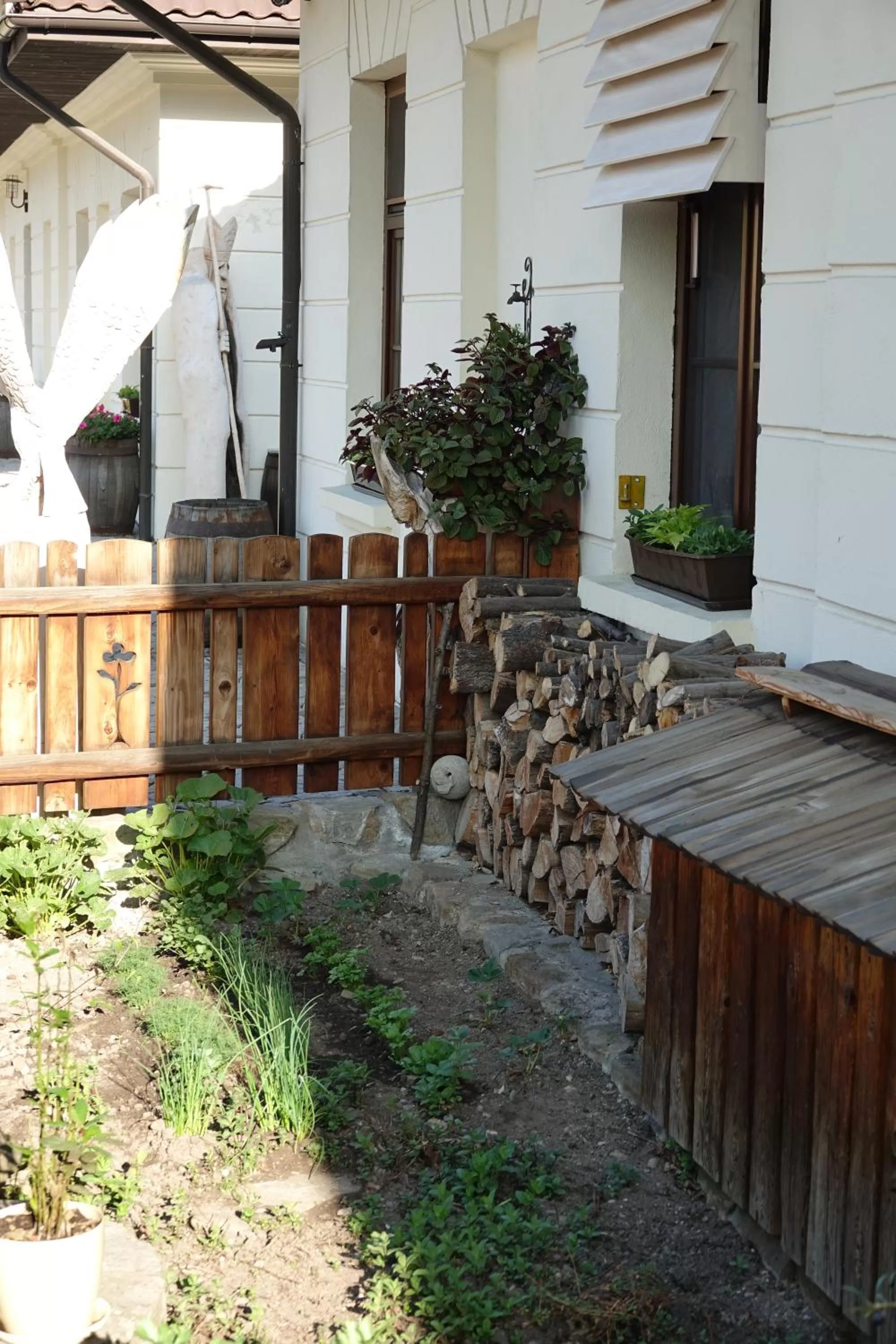 Property building in Gościniec Dworski w Ropie