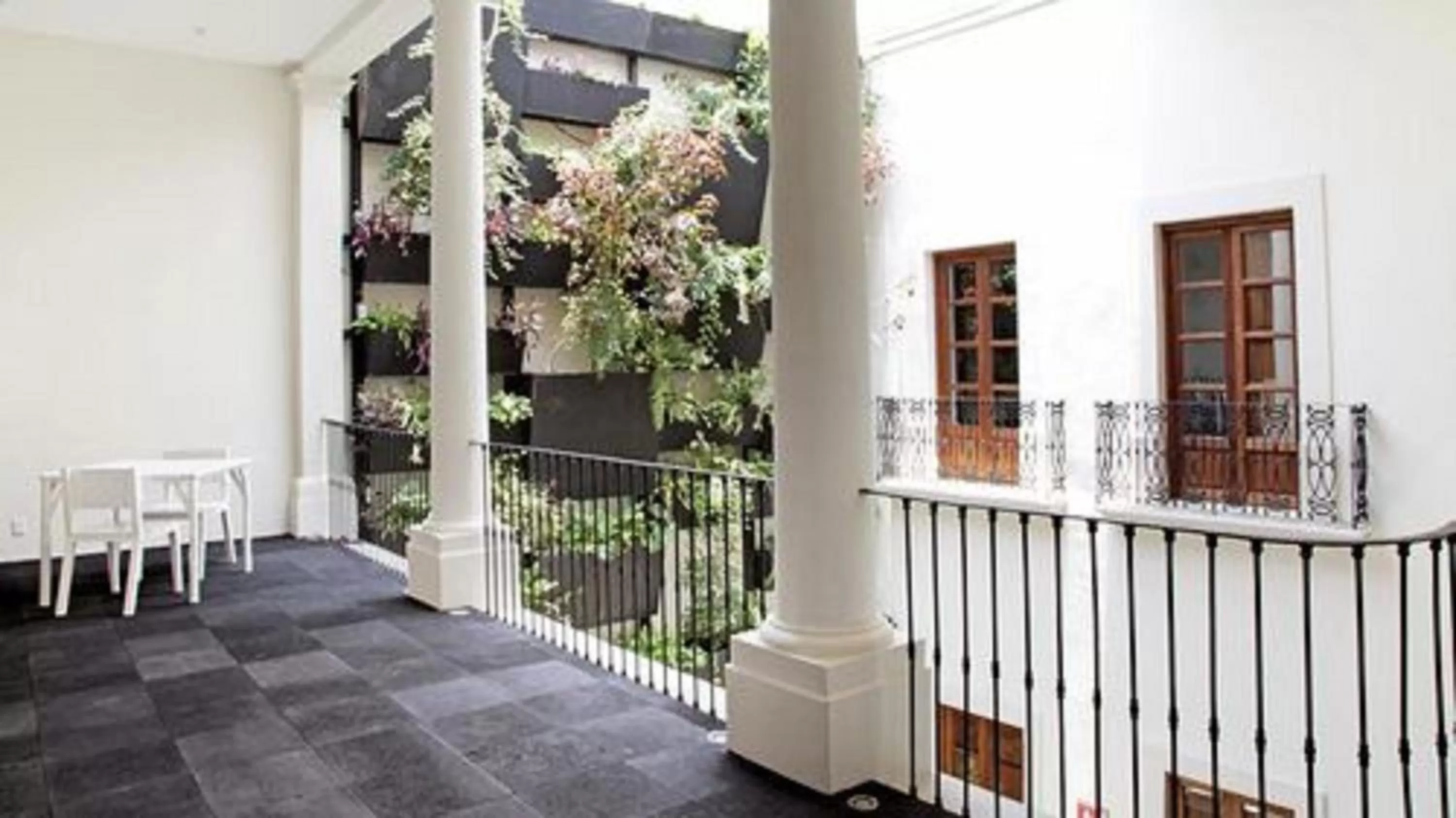 Patio in Del Carmen Concept Hotel Boutique by Chai