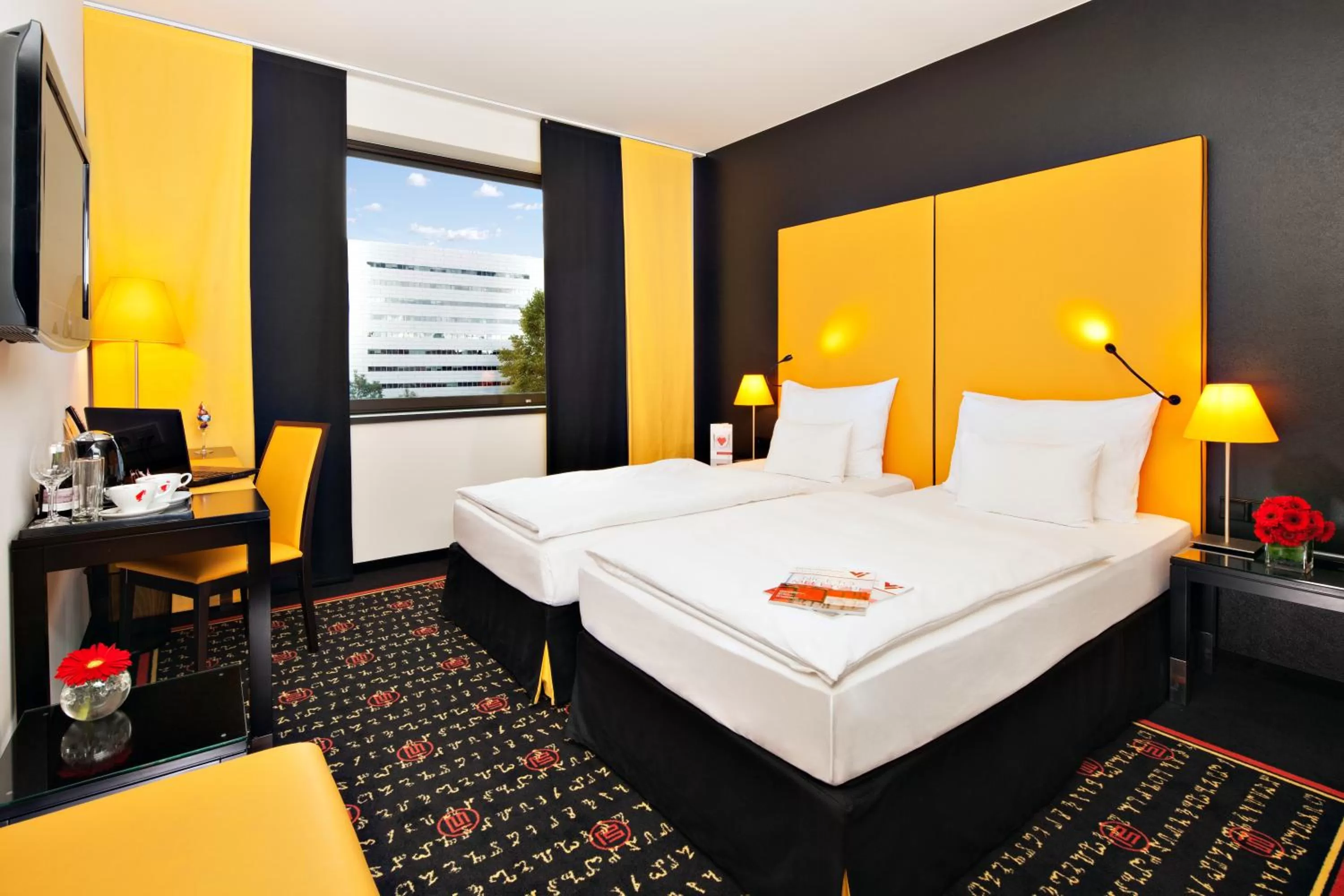 Bed in Vienna House Easy by Wyndham Katowice