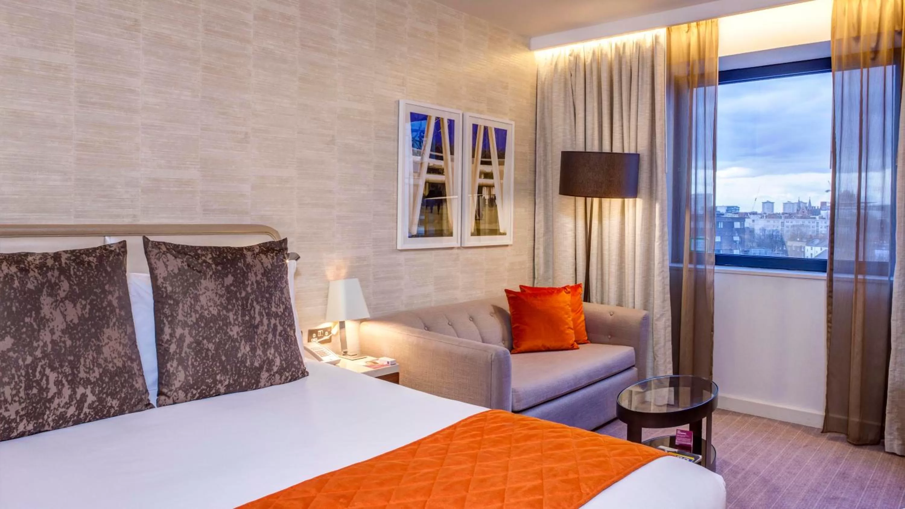 Photo of the whole room, Bed in Crowne Plaza London Kings Cross by IHG