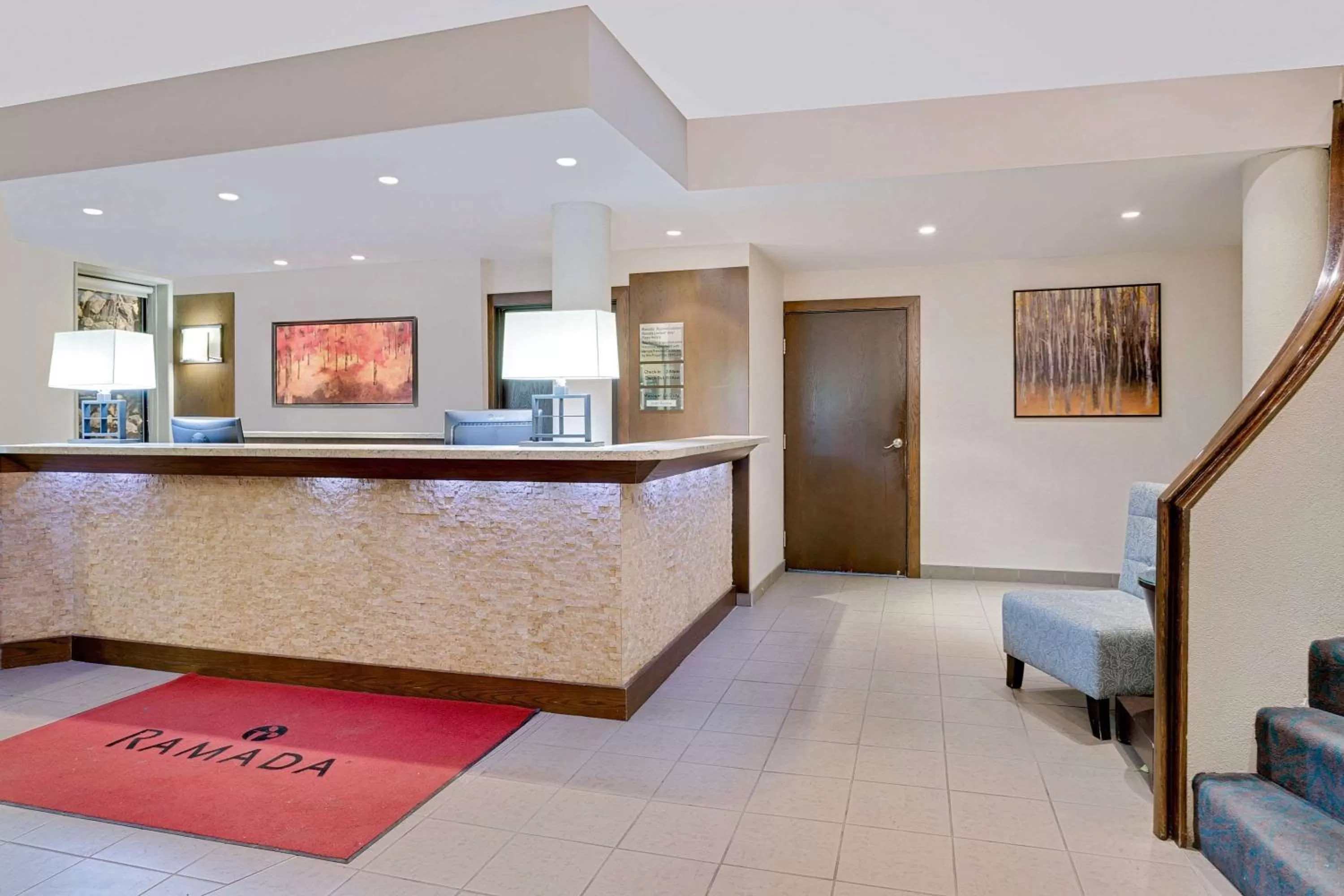 Lobby or reception in Ramada by Wyndham Kamloops