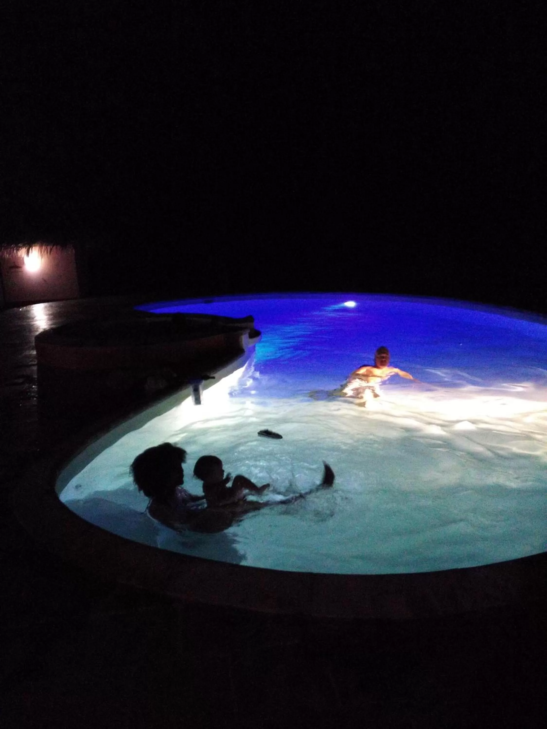 People in Hotel Lakana Ramena